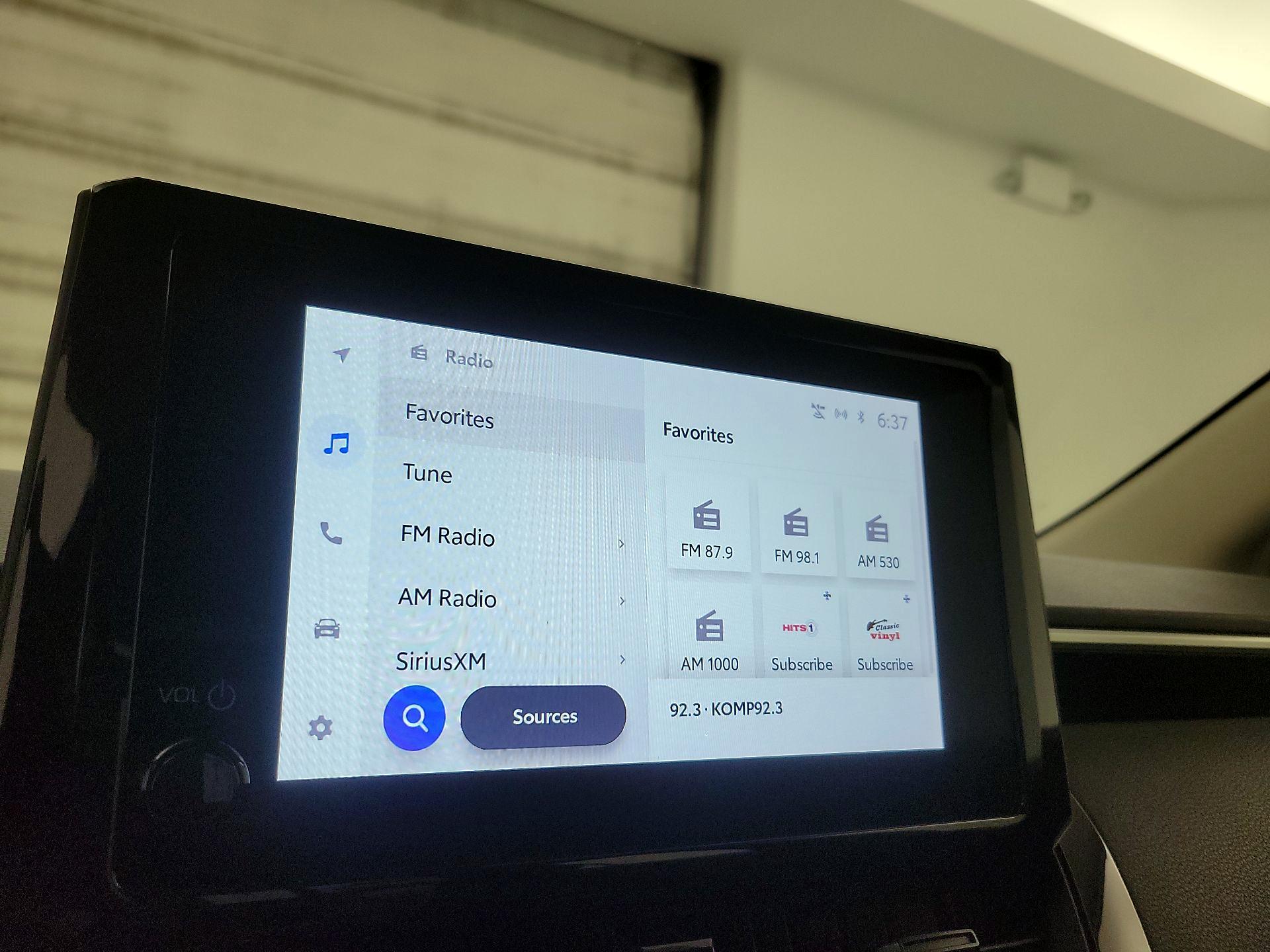 Thumbnail: 2023 Toyota Corolla - 15