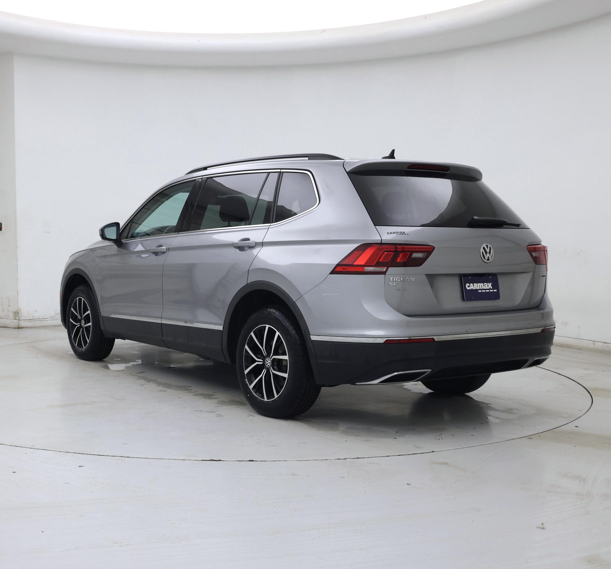 Thumbnail: 2021 Volkswagen Tiguan - 2