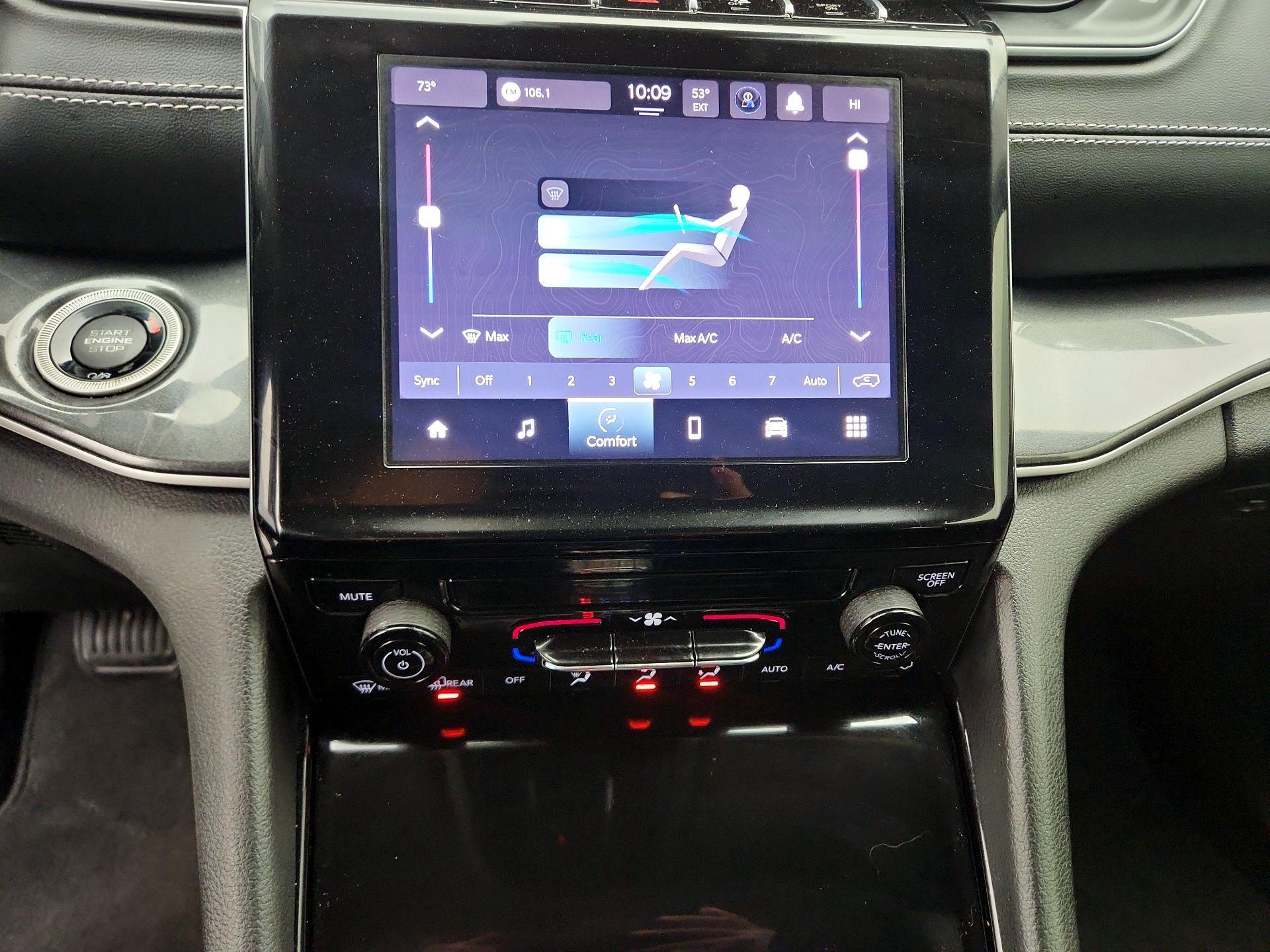 Thumbnail: 2023 Jeep Grand Cherokee - 16