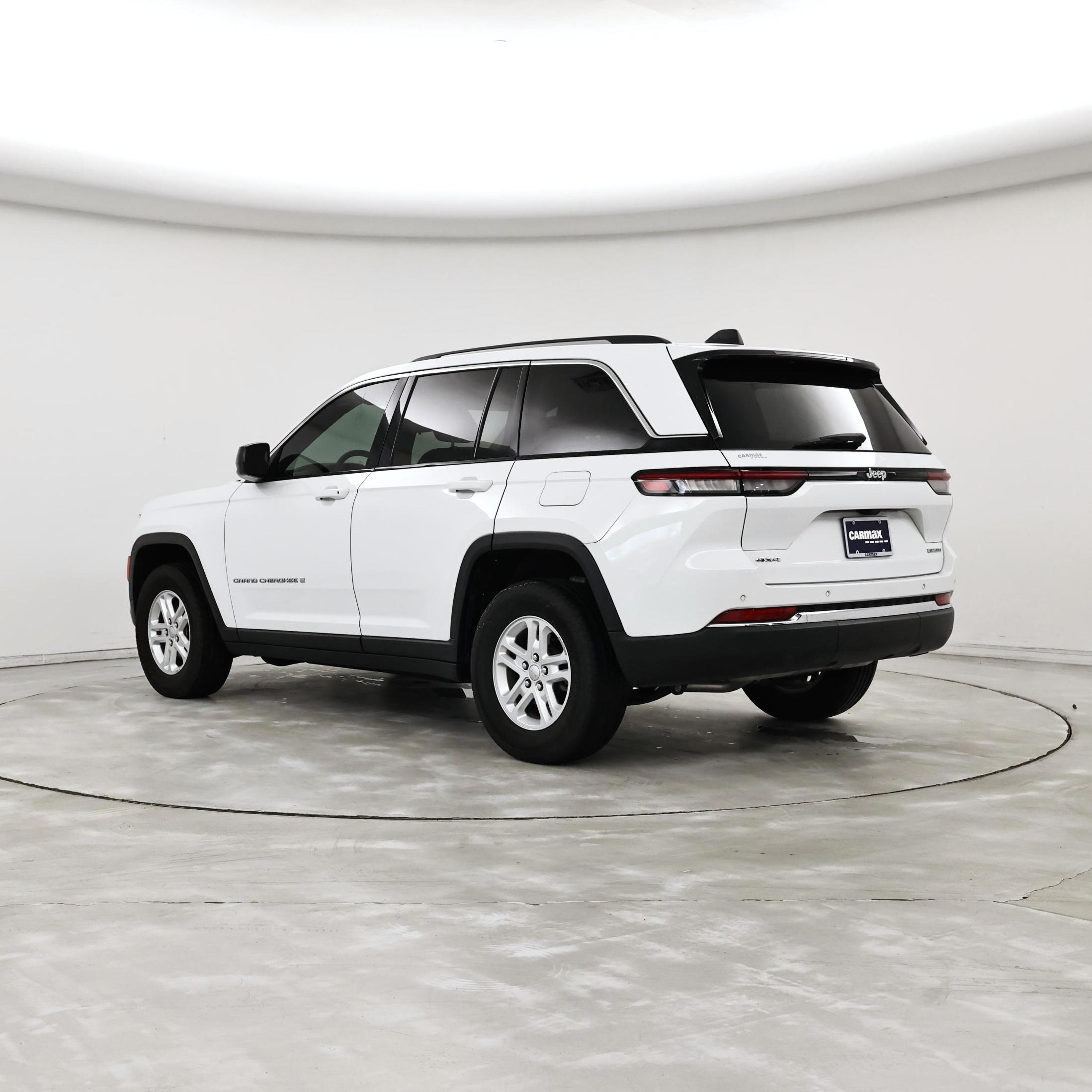 Thumbnail: 2023 Jeep Grand Cherokee - 2