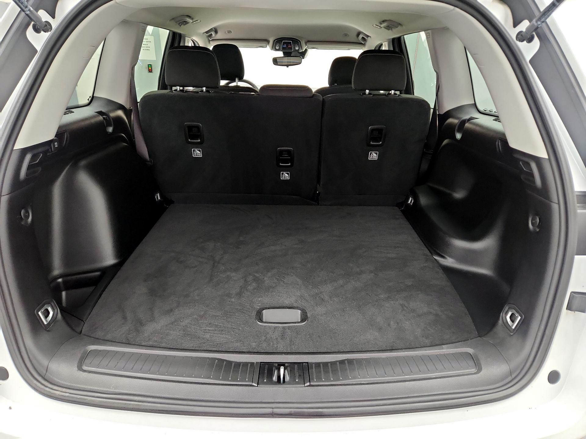 Thumbnail: 2023 Jeep Grand Cherokee - 20