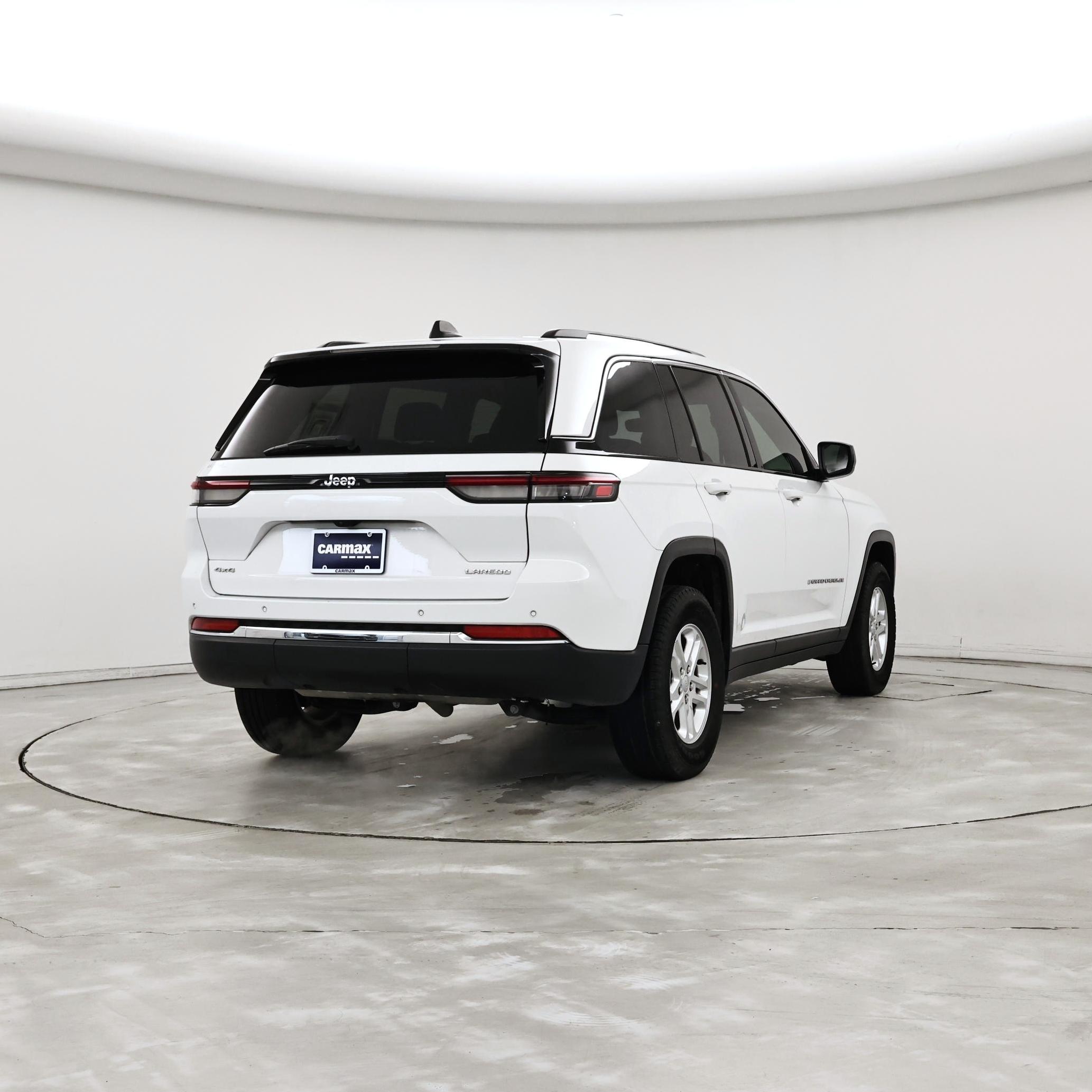 Thumbnail: 2023 Jeep Grand Cherokee - 8