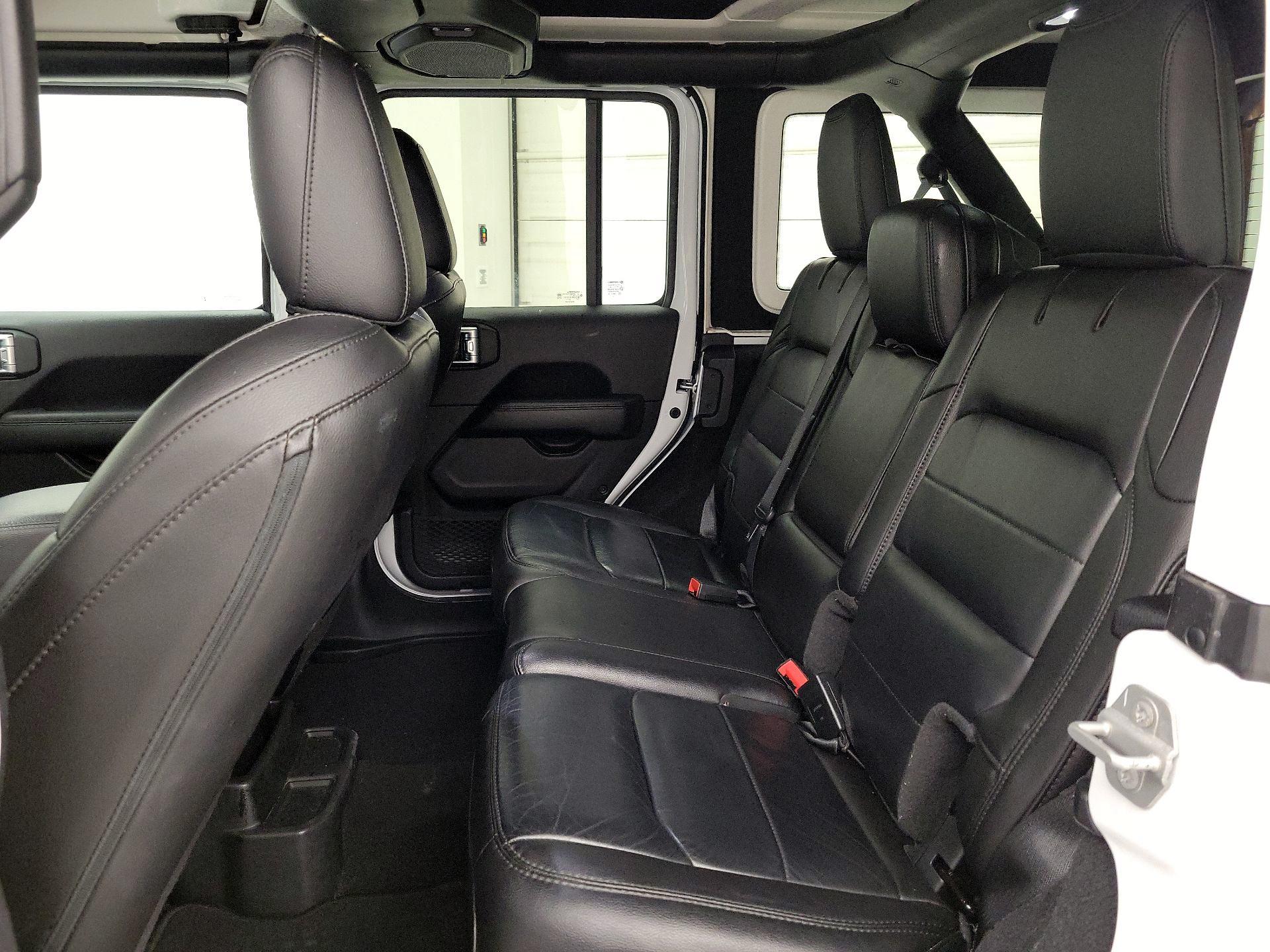 Thumbnail: 2021 Jeep Wrangler - 19