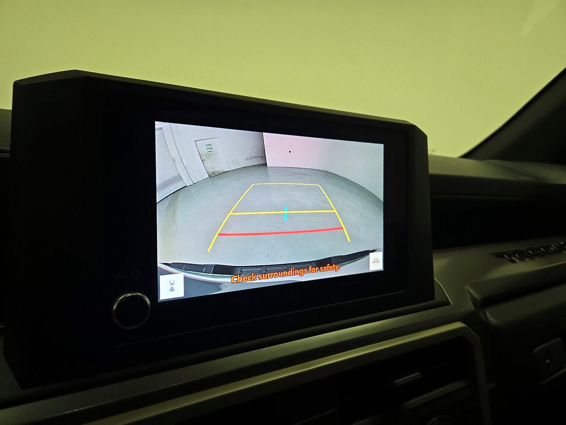 Thumbnail: 2024 Toyota Tacoma - 14