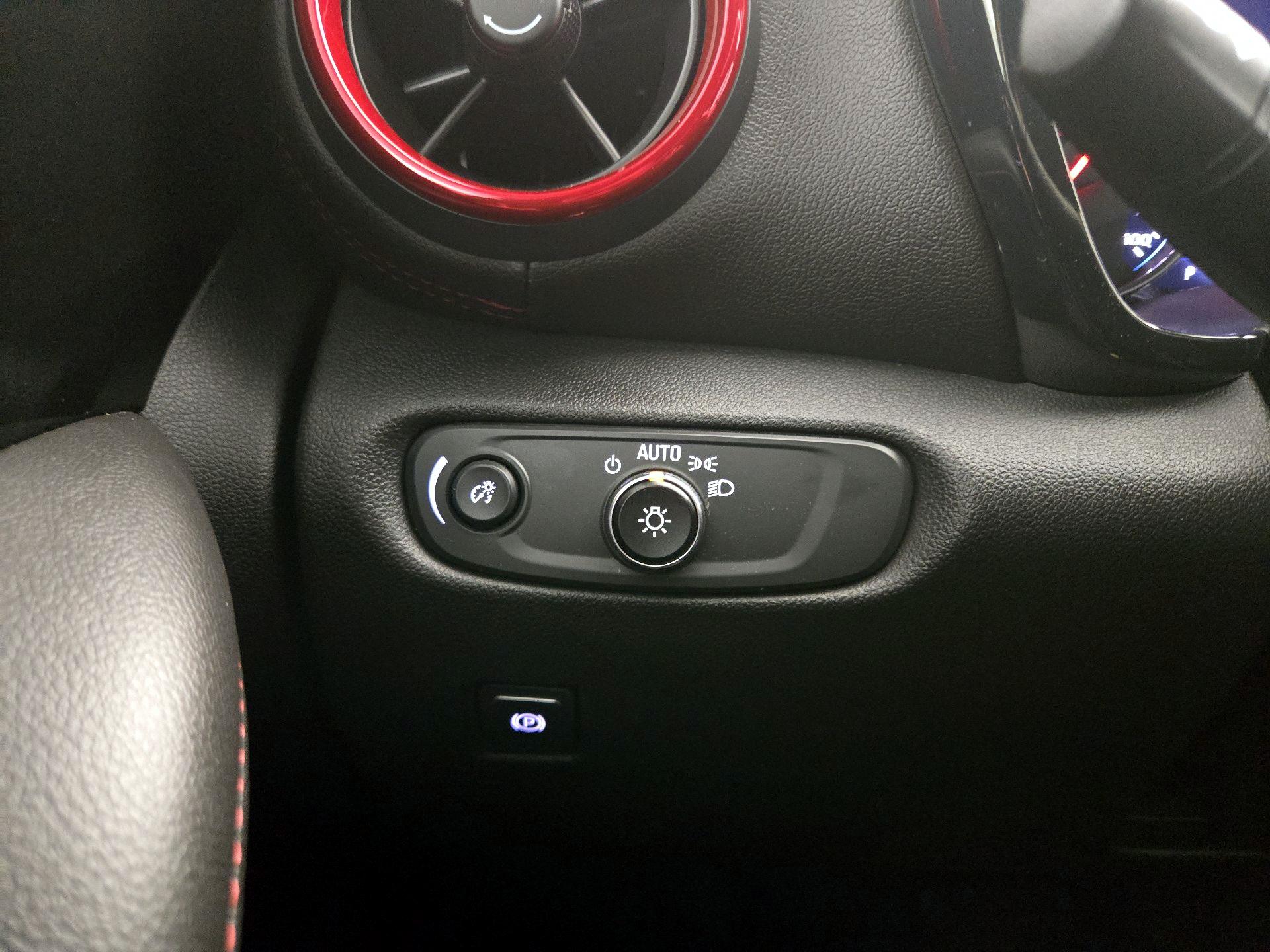 Thumbnail: 2021 Chevrolet Blazer - 13