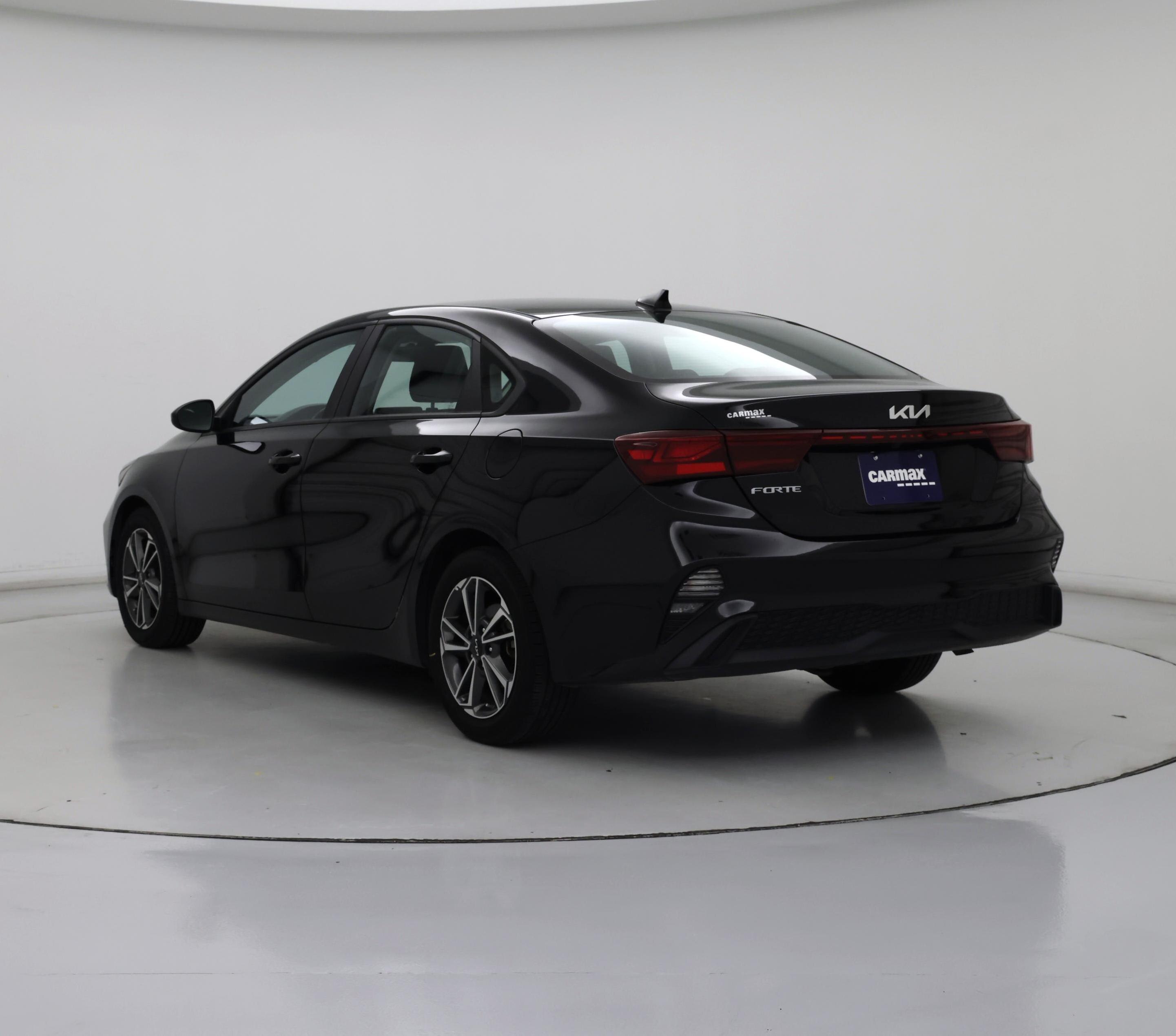 Thumbnail: 2023 Kia Forte - 2