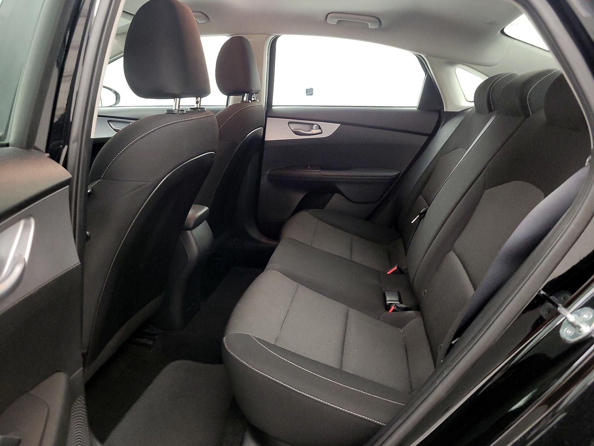 Thumbnail: 2023 Kia Forte - 19