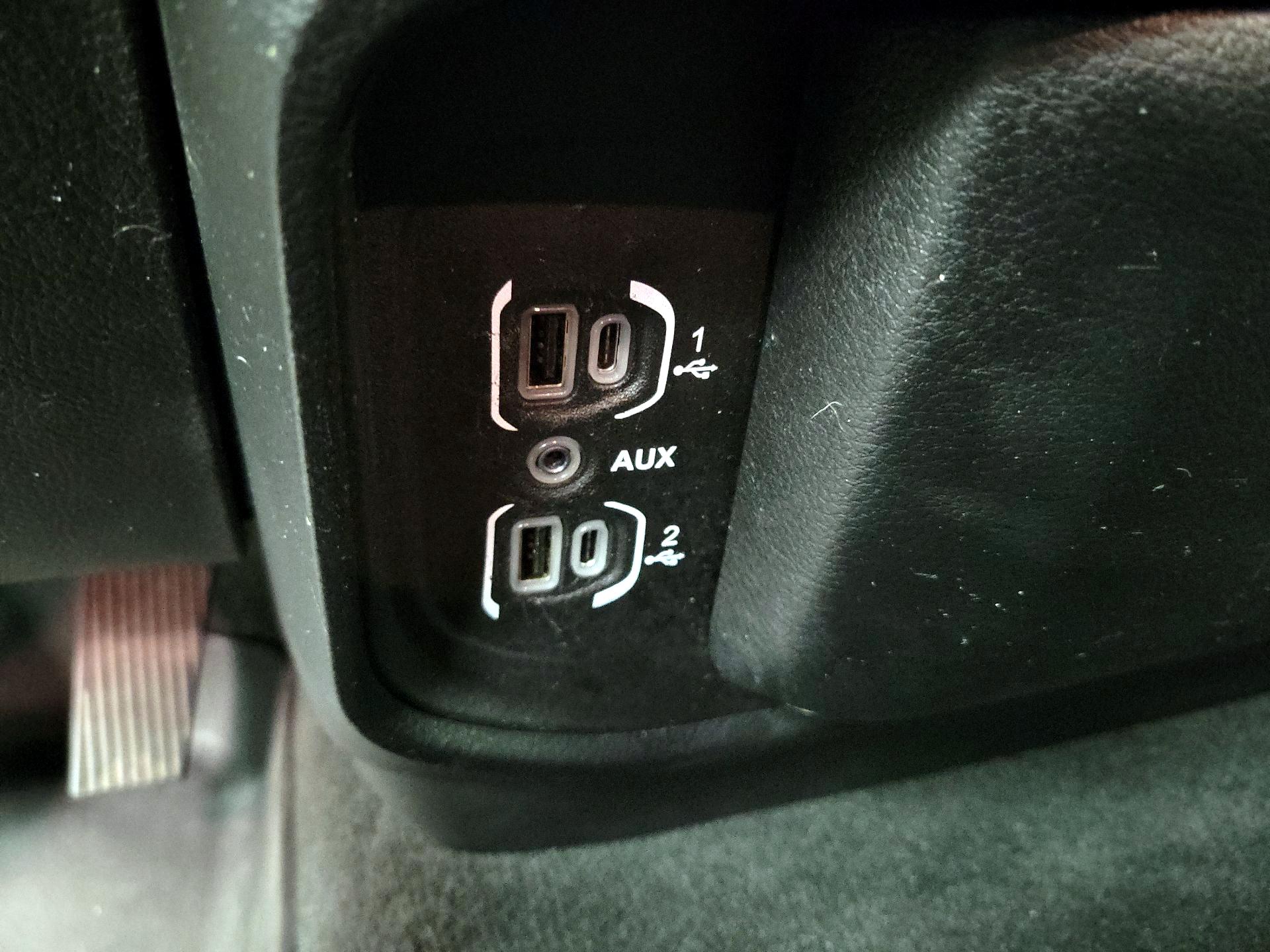 Thumbnail: 2021 RAM 1500 - 18