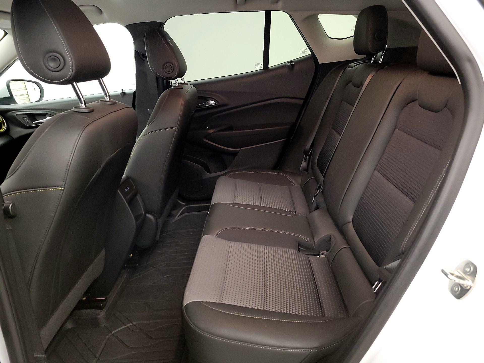 Thumbnail: 2024 Chevrolet Trax - 17