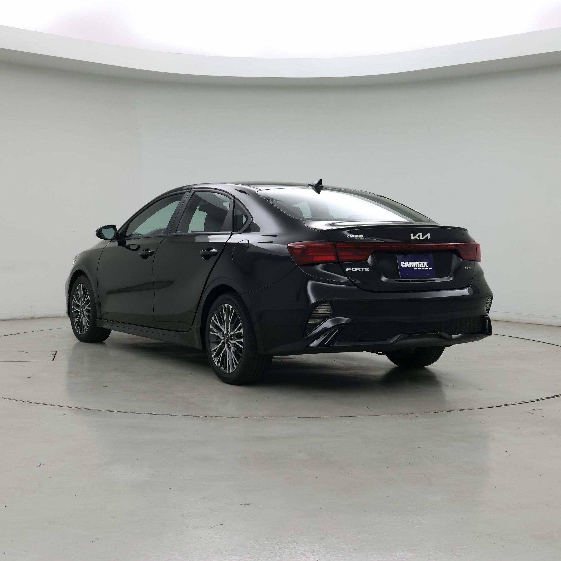 Thumbnail: 2023 Kia Forte - 2