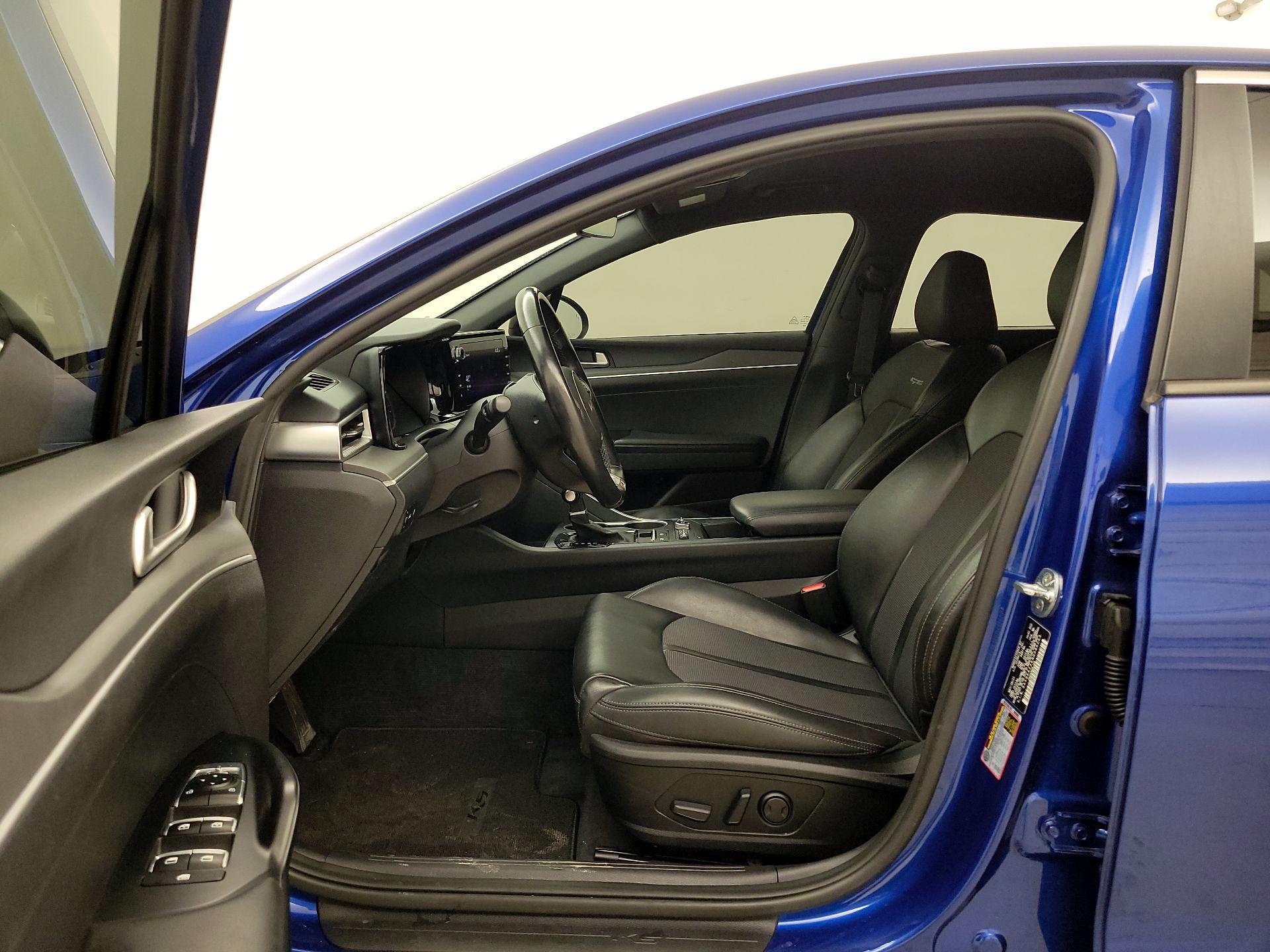 Thumbnail: 2022 Kia K5 - 11