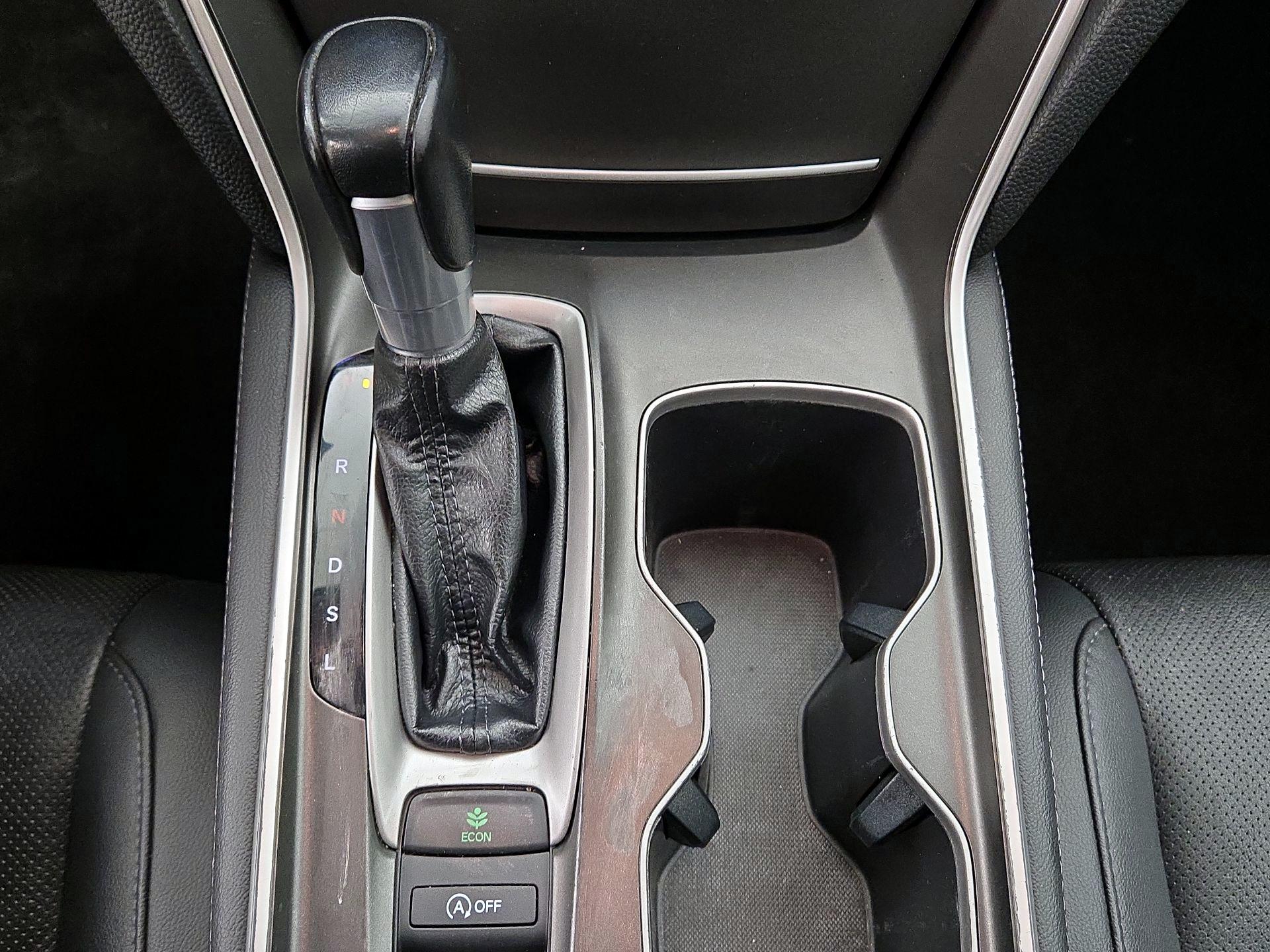 Thumbnail: 2021 Honda Accord - 16