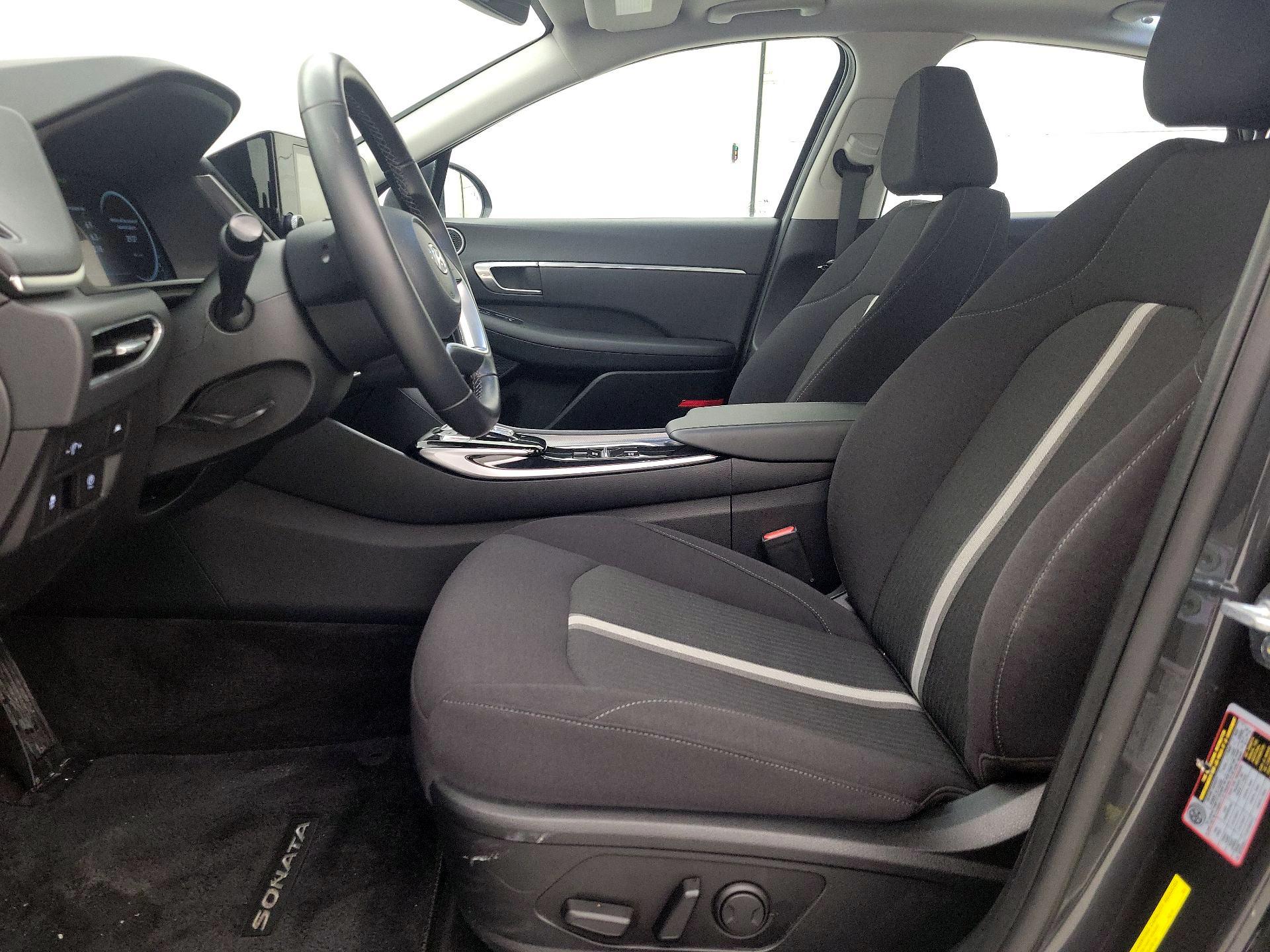 Thumbnail: 2022 Hyundai Sonata - 11