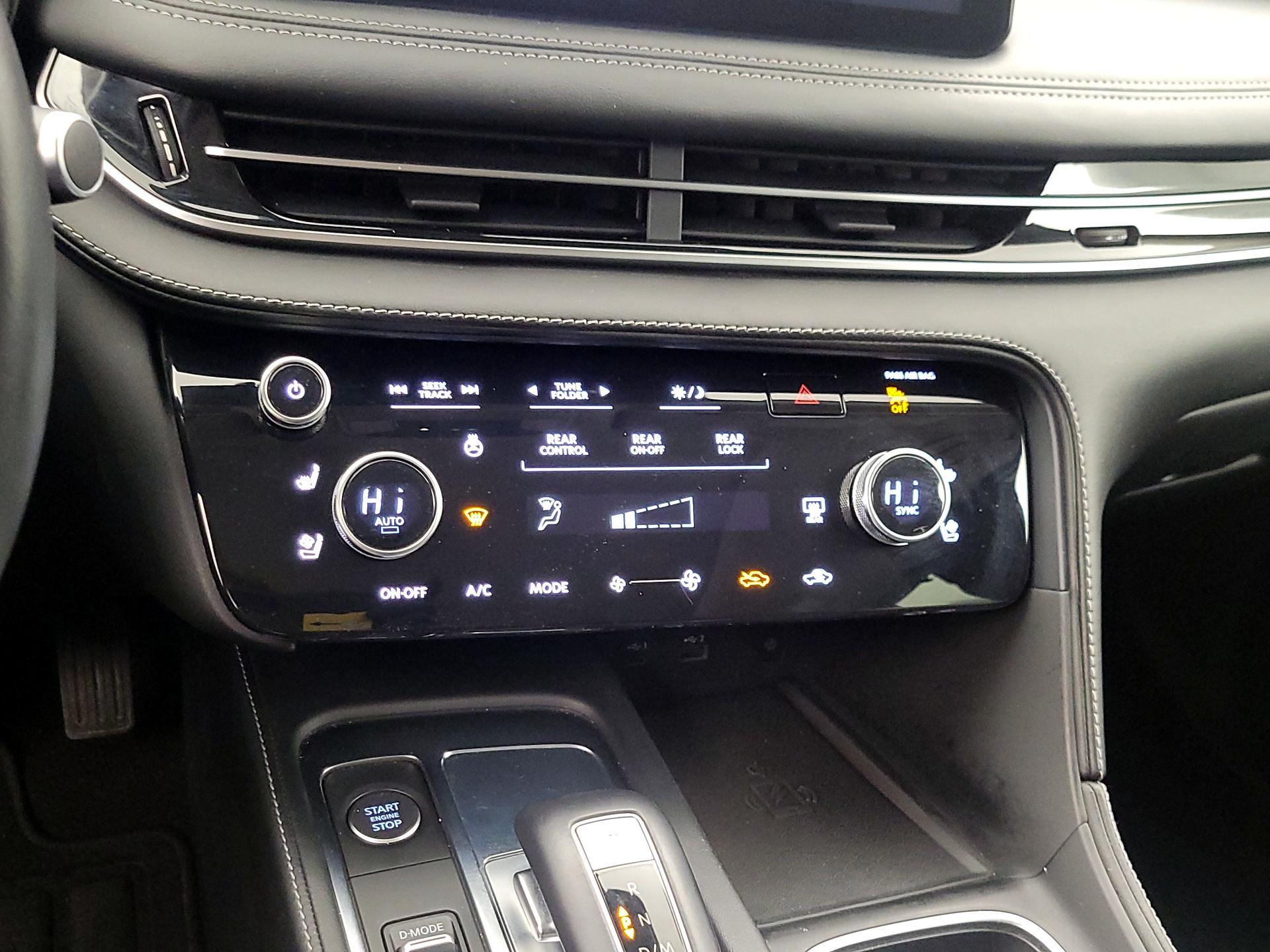 Thumbnail: 2023 INFINITI QX60 - 17