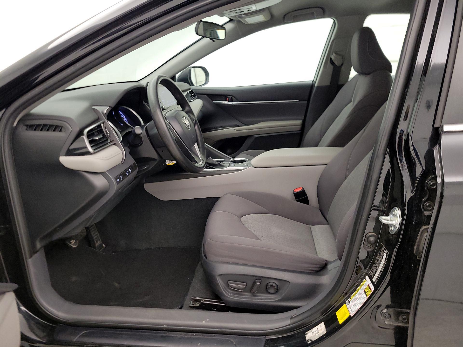 Thumbnail: 2023 Toyota Camry - 11