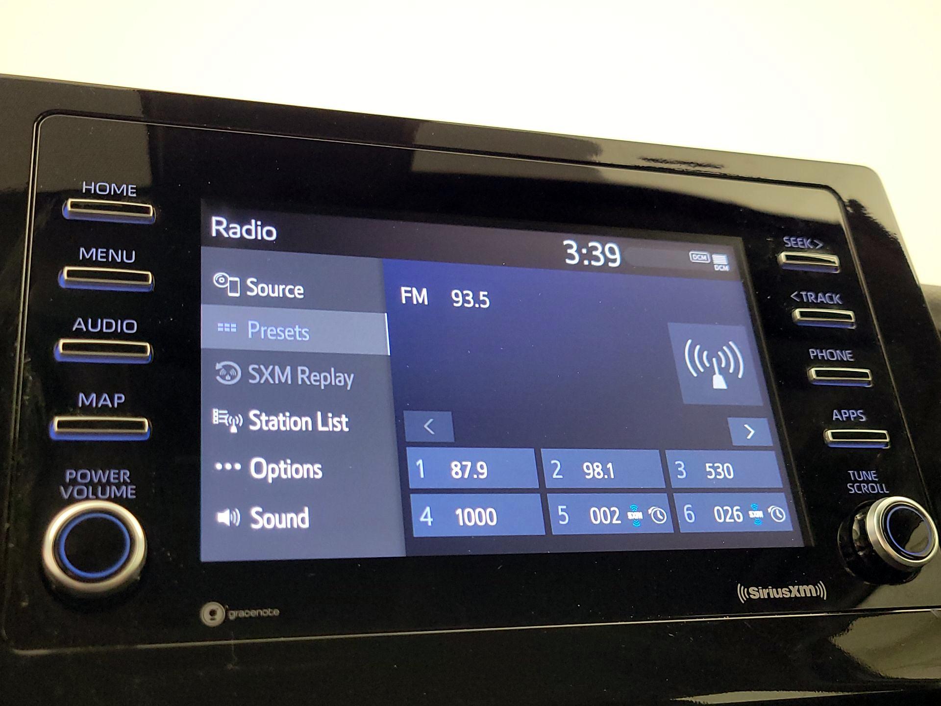 Thumbnail: 2023 Toyota Camry - 15