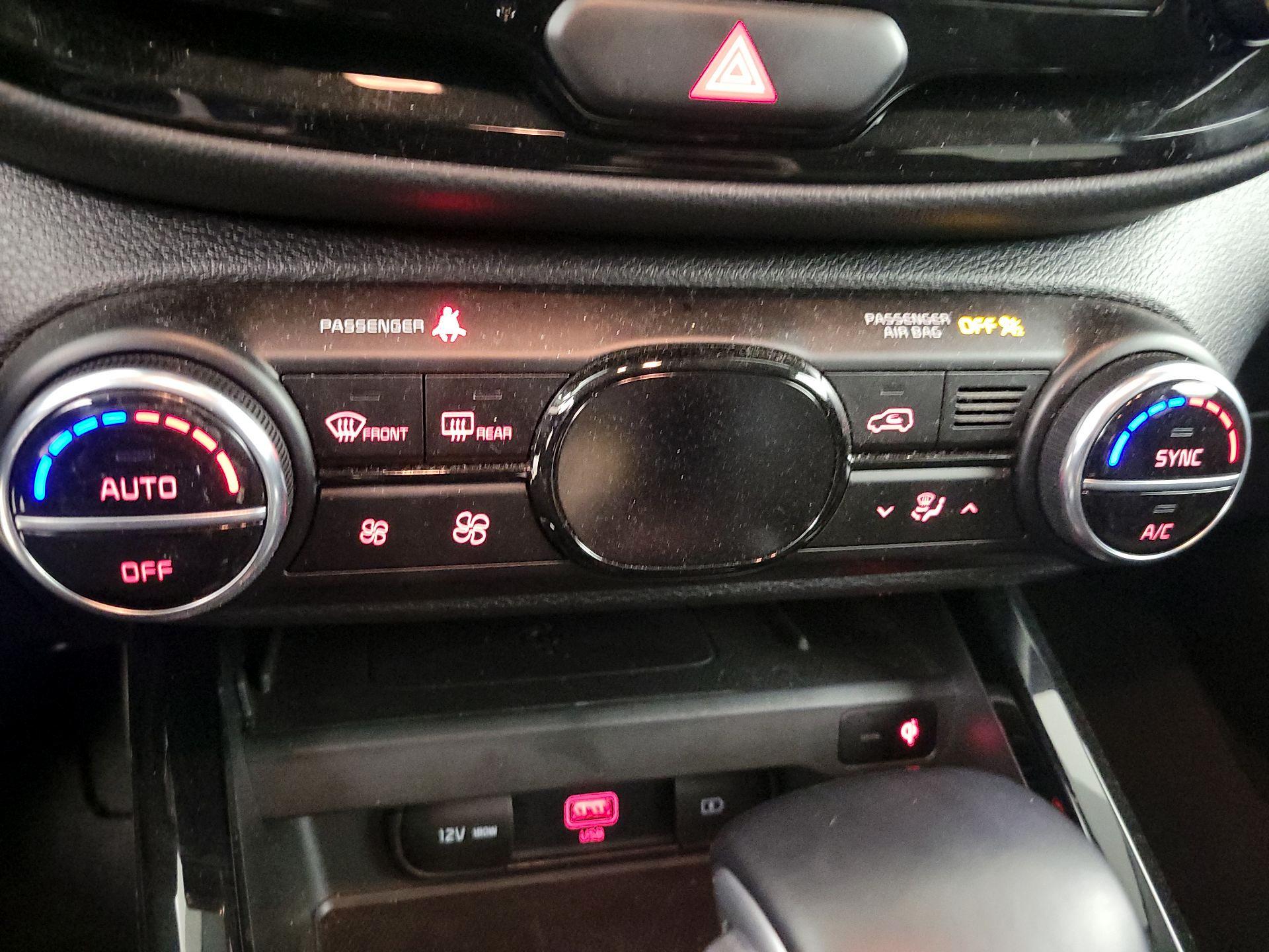 Thumbnail: 2020 Kia Soul - 17