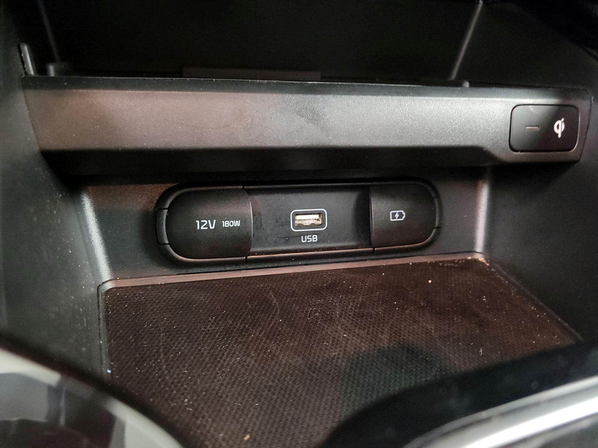 Thumbnail: 2020 Kia Soul - 19