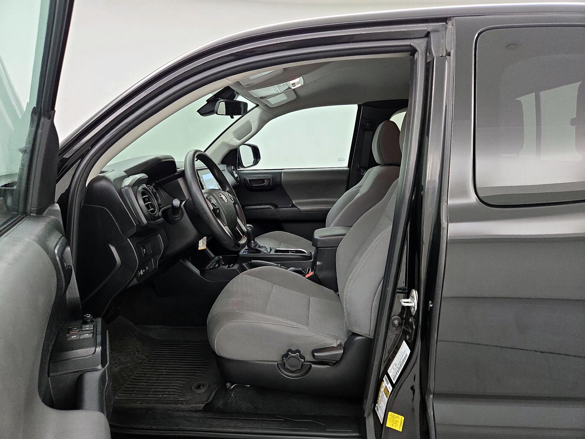 Thumbnail: 2023 Toyota Tacoma - 11