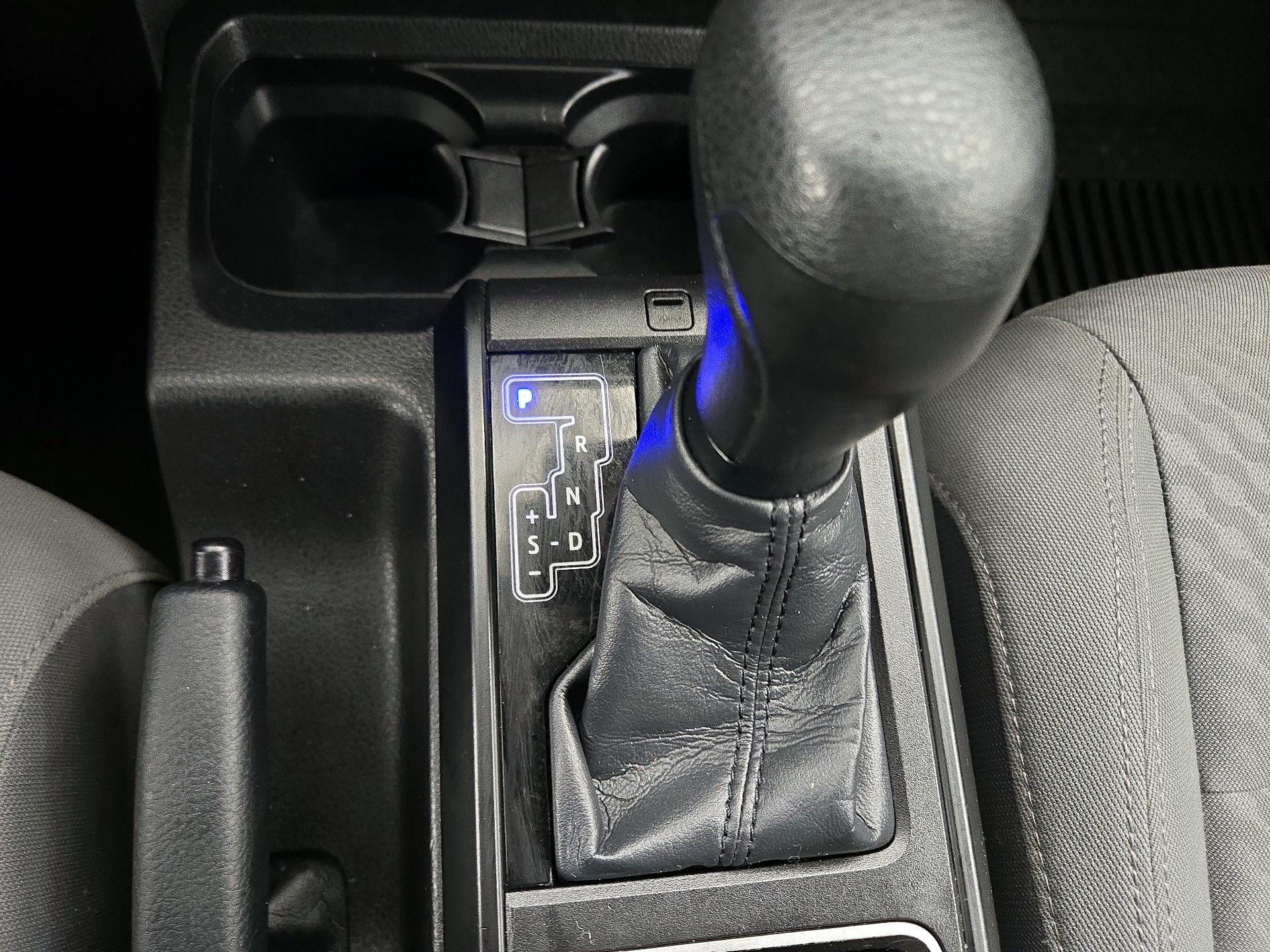 Thumbnail: 2023 Toyota Tacoma - 17