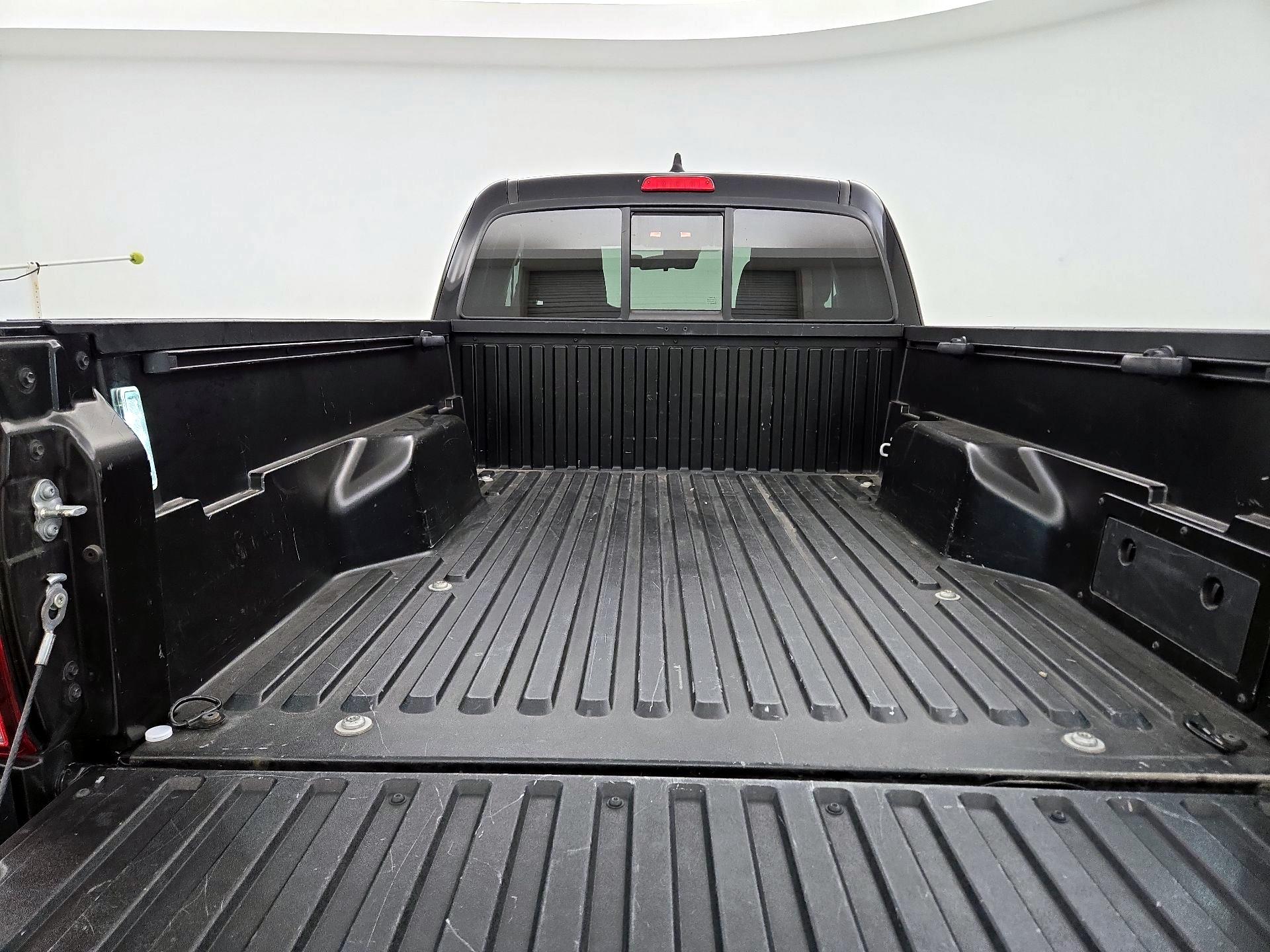 Thumbnail: 2023 Toyota Tacoma - 19