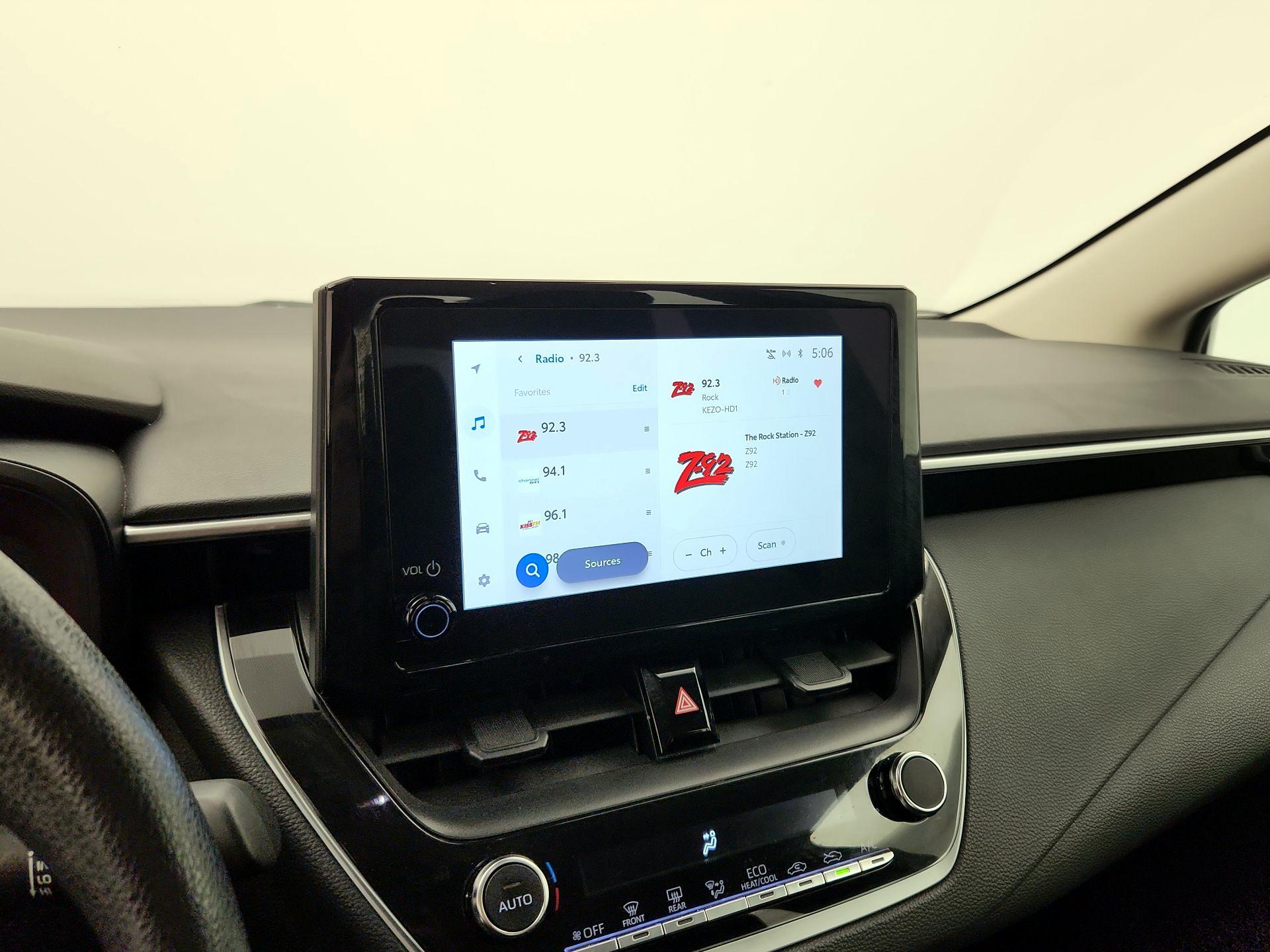 Thumbnail: 2023 Toyota Corolla - 15