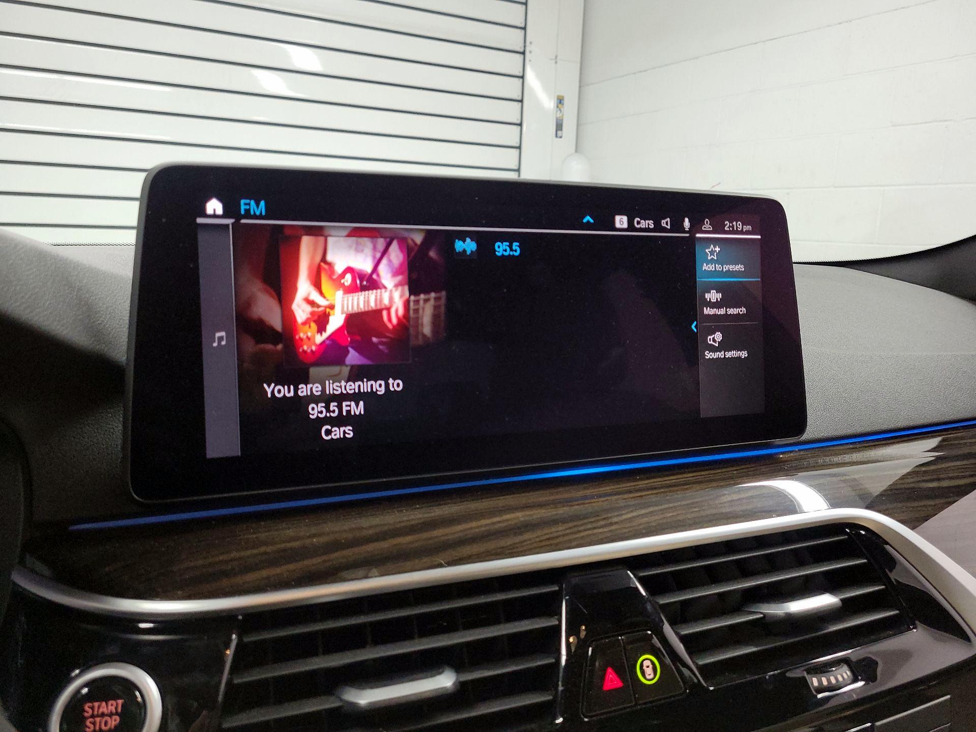 Thumbnail: 2023 BMW 5 Series - 12