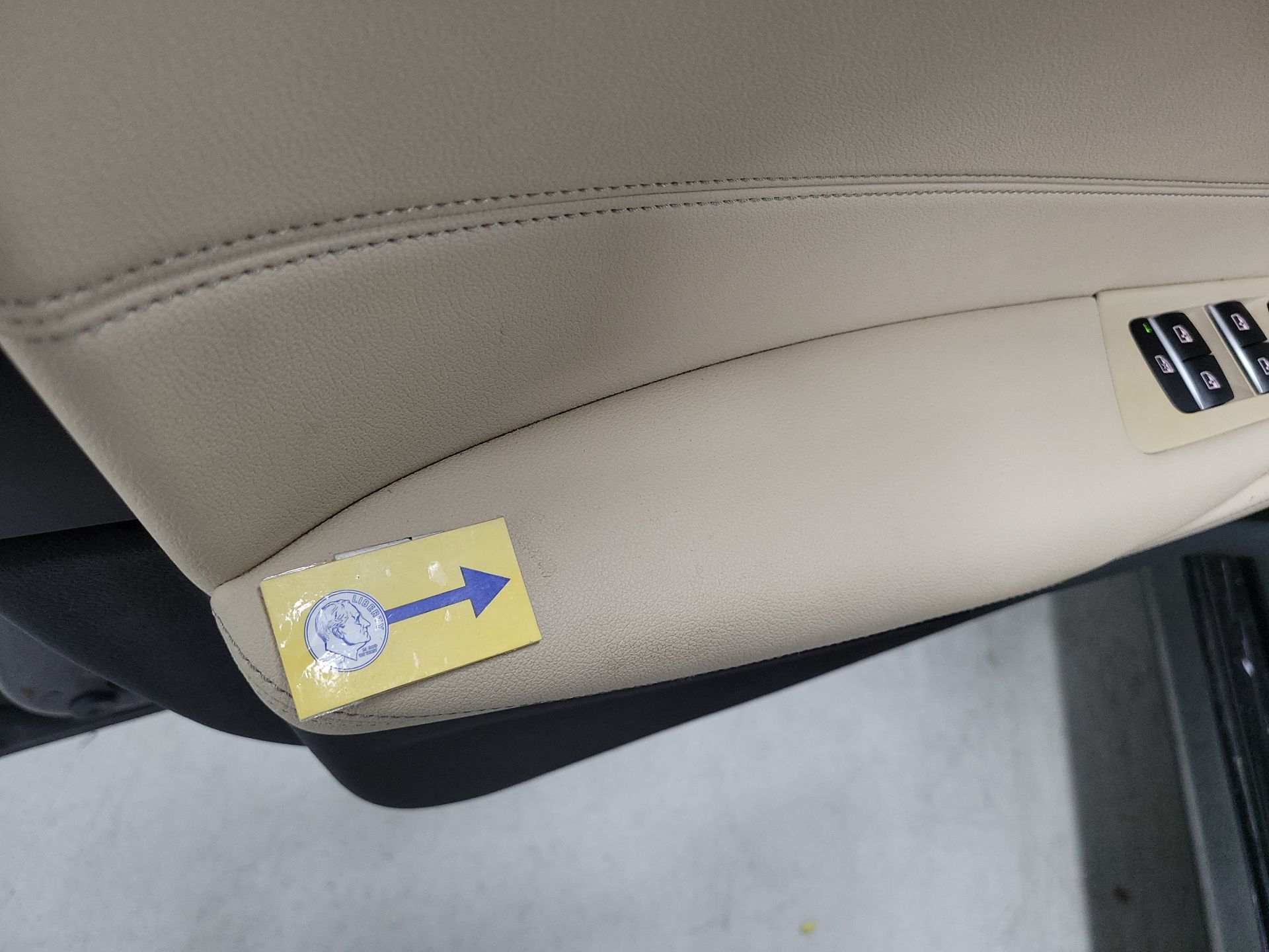 Thumbnail: 2023 BMW 5 Series - 19