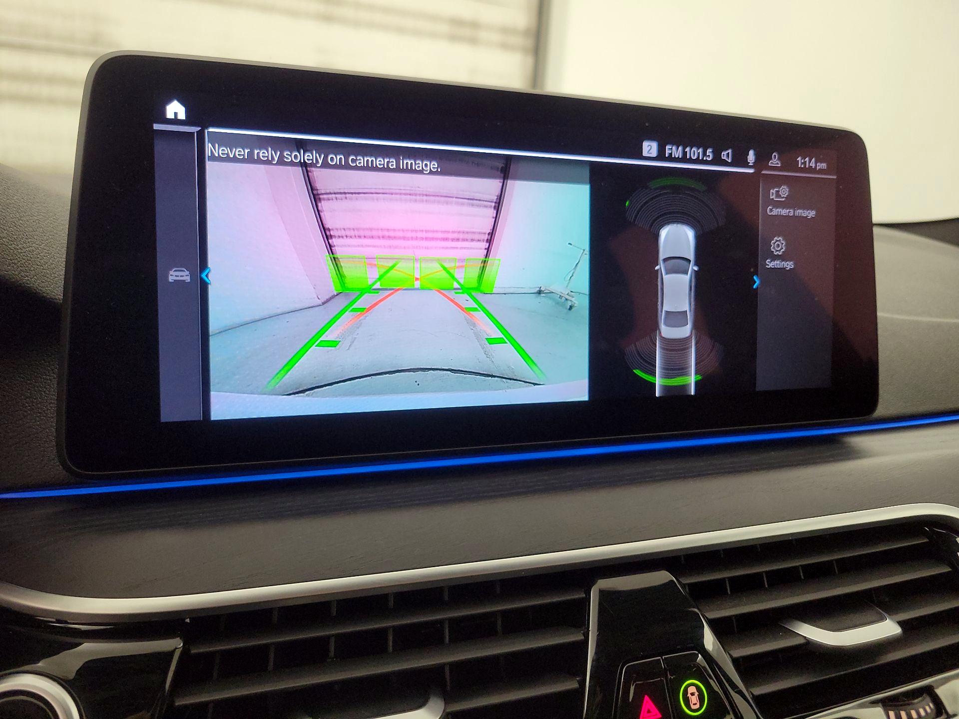 Thumbnail: 2023 BMW 5 Series - 15