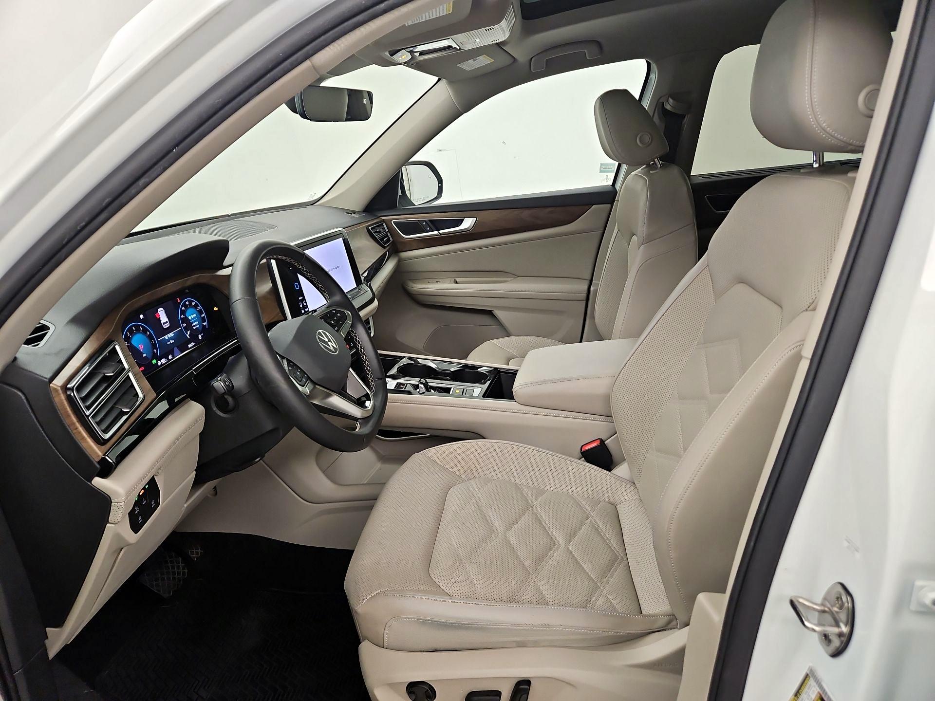 Thumbnail: 2024 Volkswagen Atlas - 11