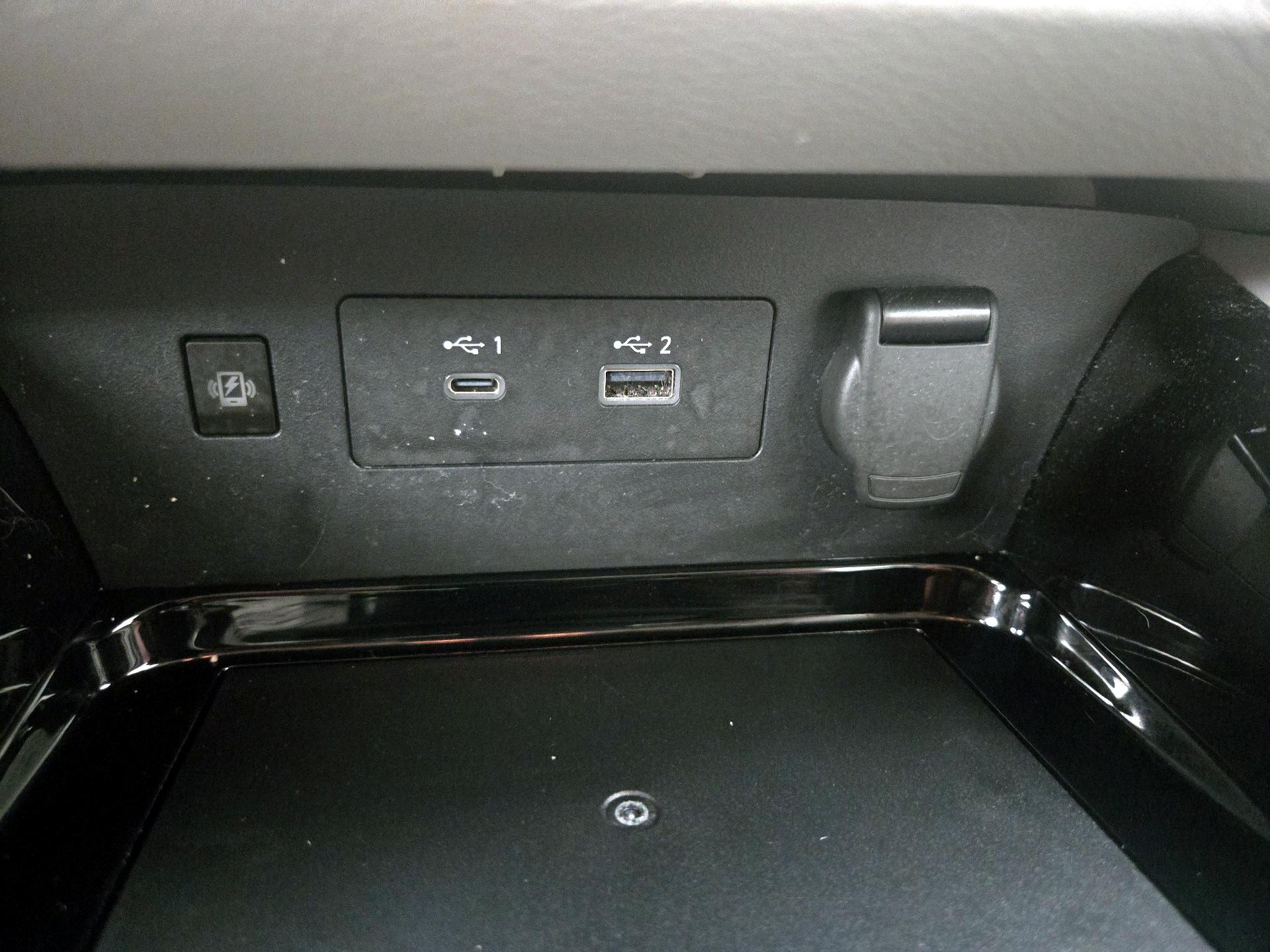 Thumbnail: 2023 Nissan Altima - 19