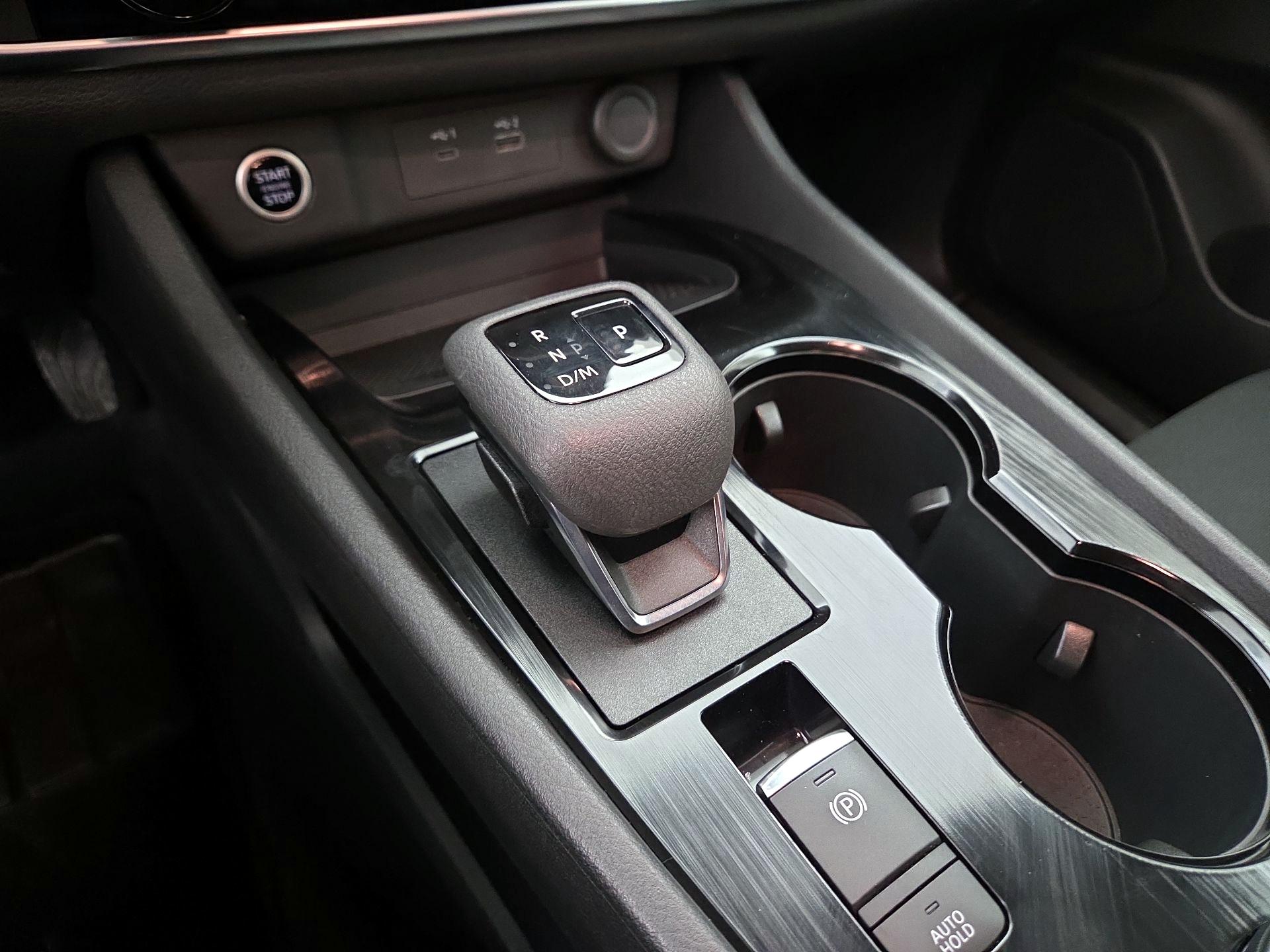 Thumbnail: 2023 Nissan Rogue - 17