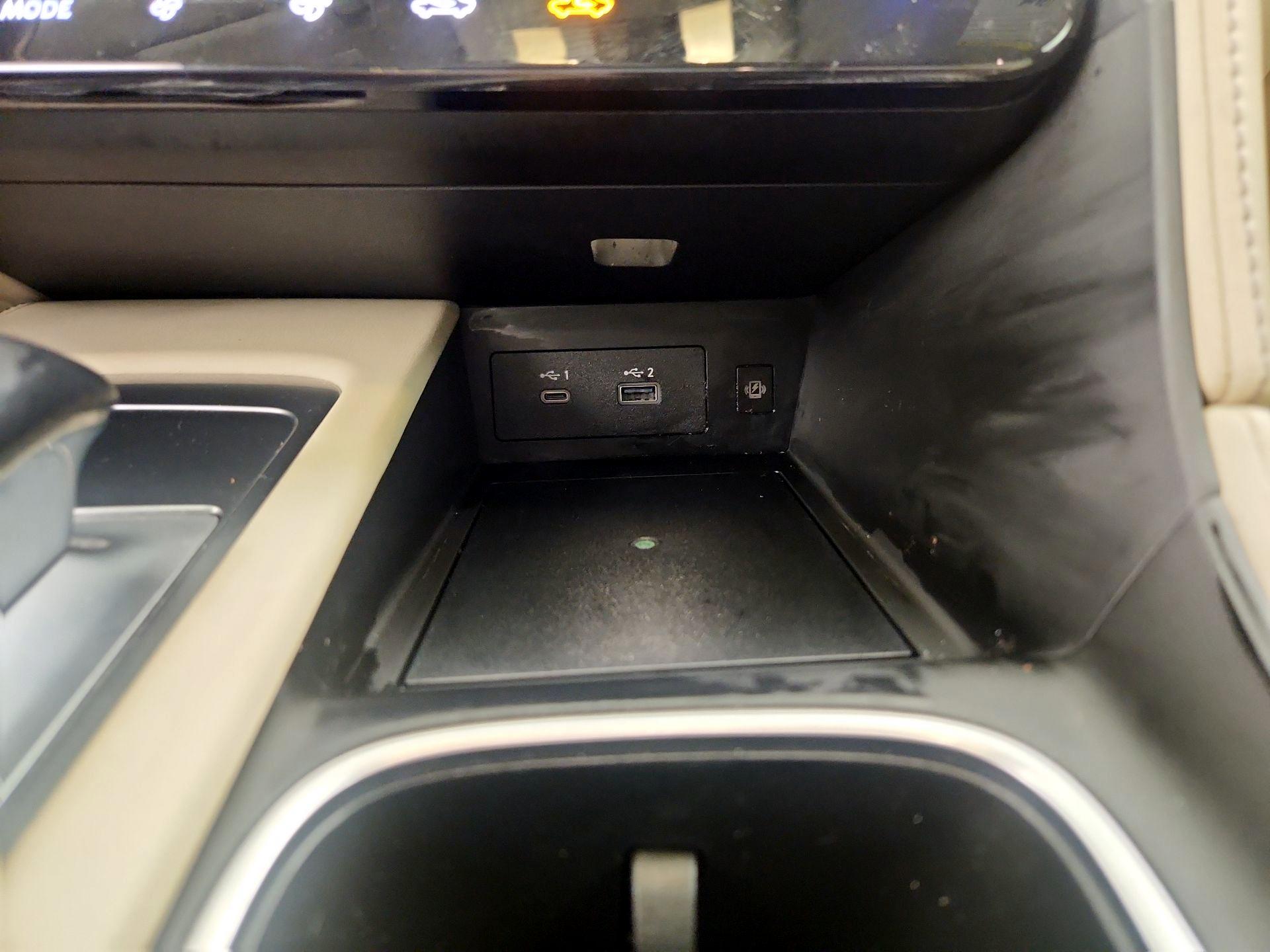 Thumbnail: 2023 INFINITI QX60 - 19