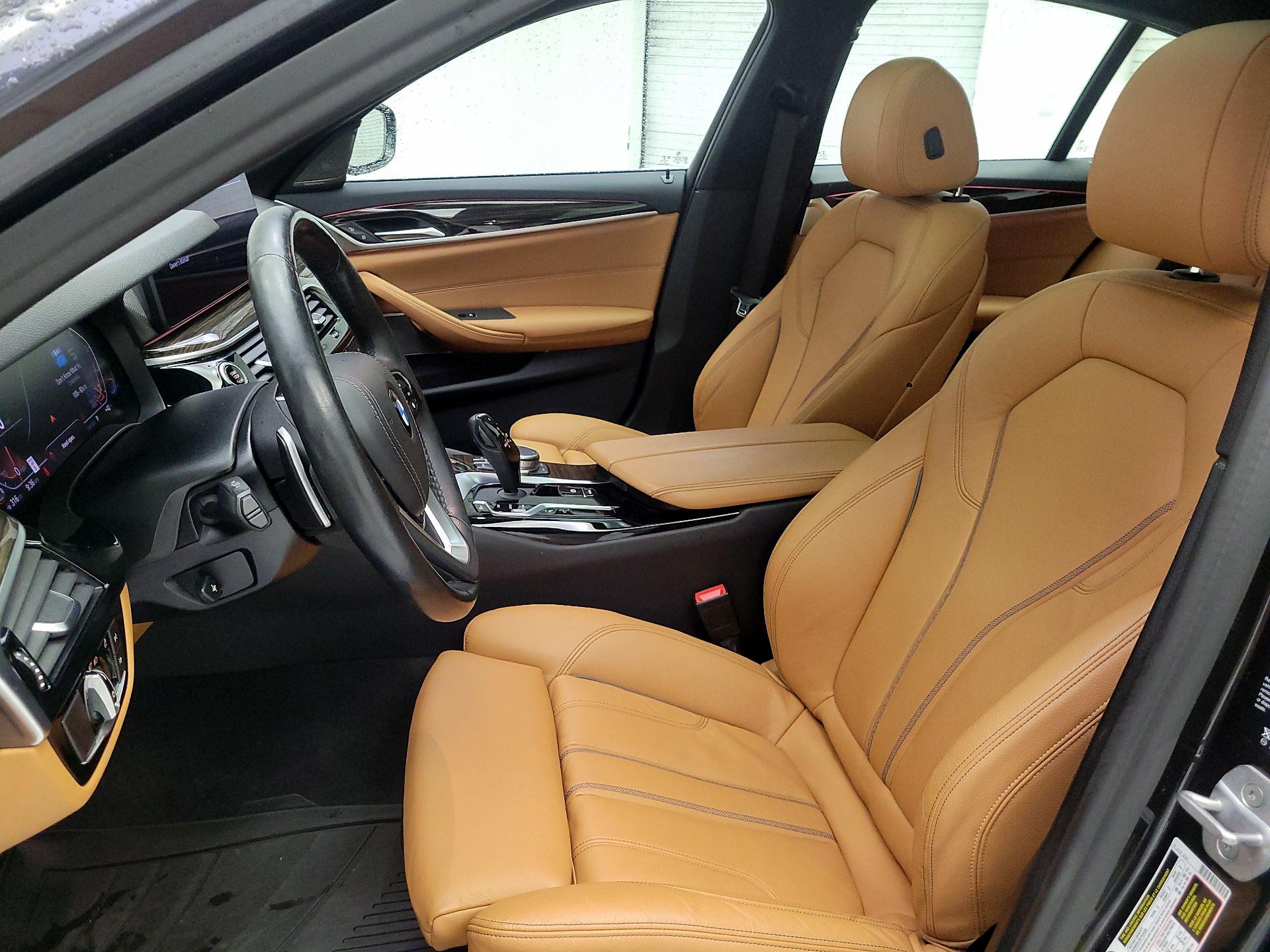 Thumbnail: 2021 BMW 5 Series - 9