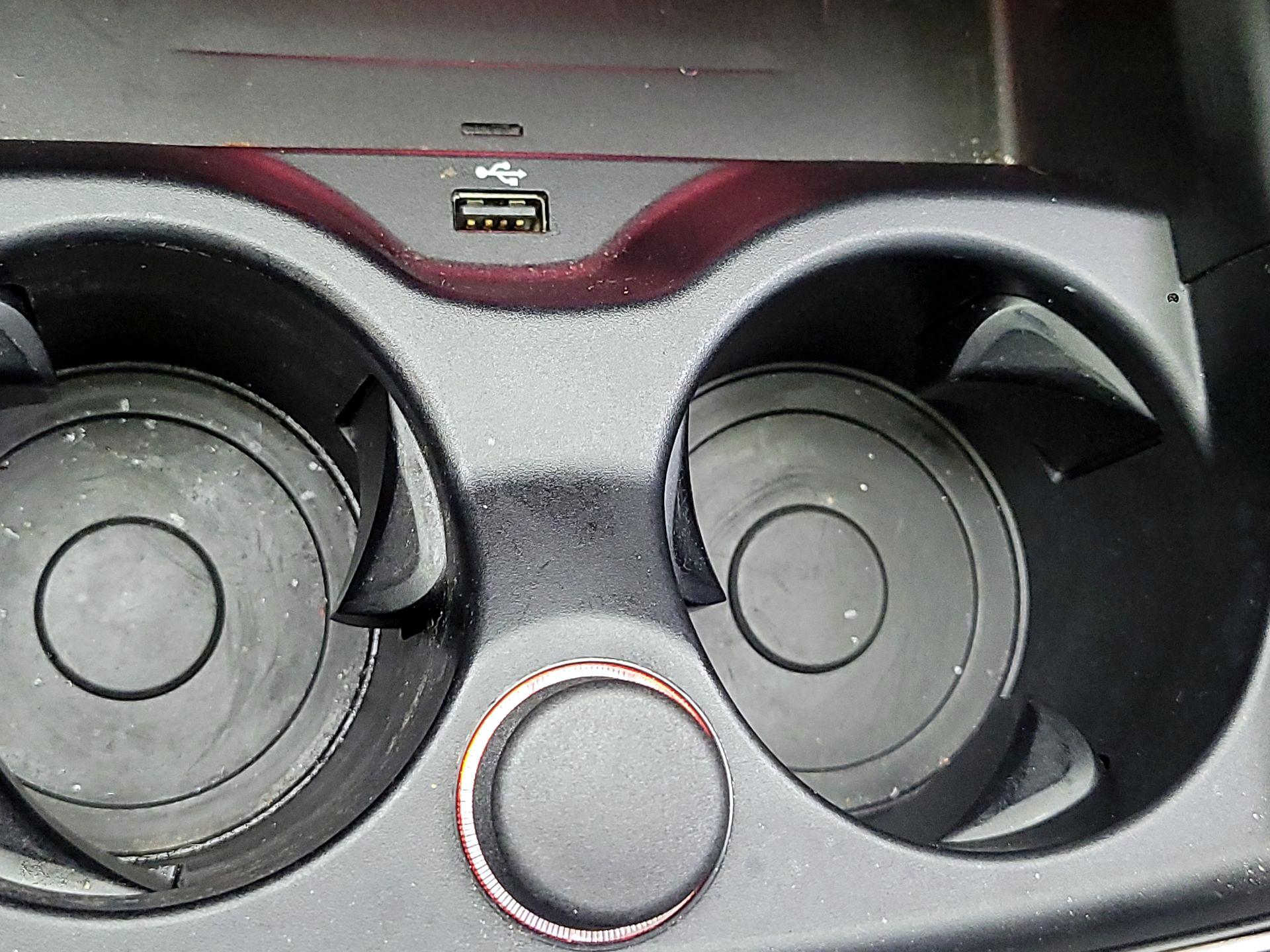 Thumbnail: 2021 BMW 5 Series - 17