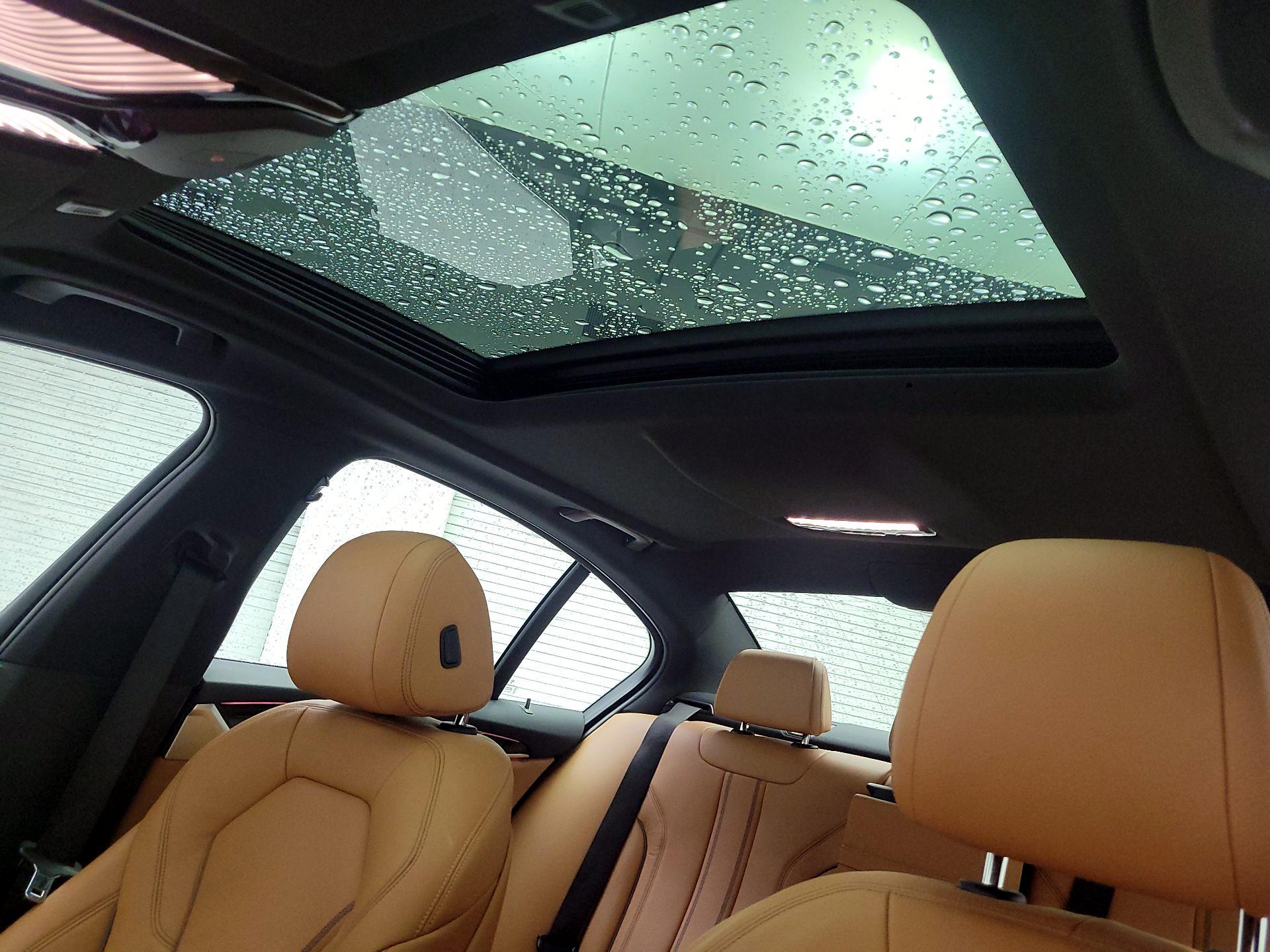 Thumbnail: 2021 BMW 5 Series - 18