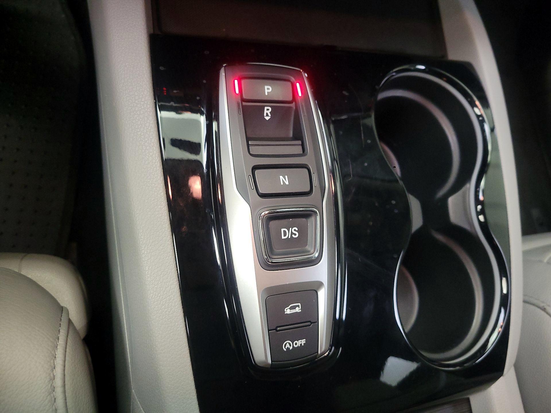 Thumbnail: 2022 Honda Pilot - 17