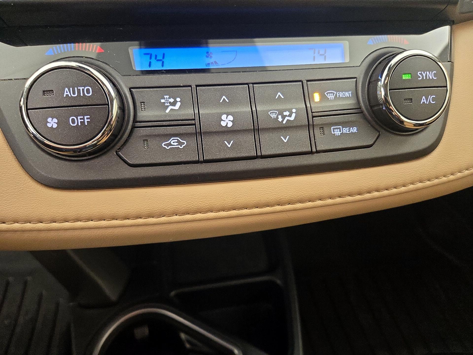 Thumbnail: 2018 Toyota RAV4 - 16