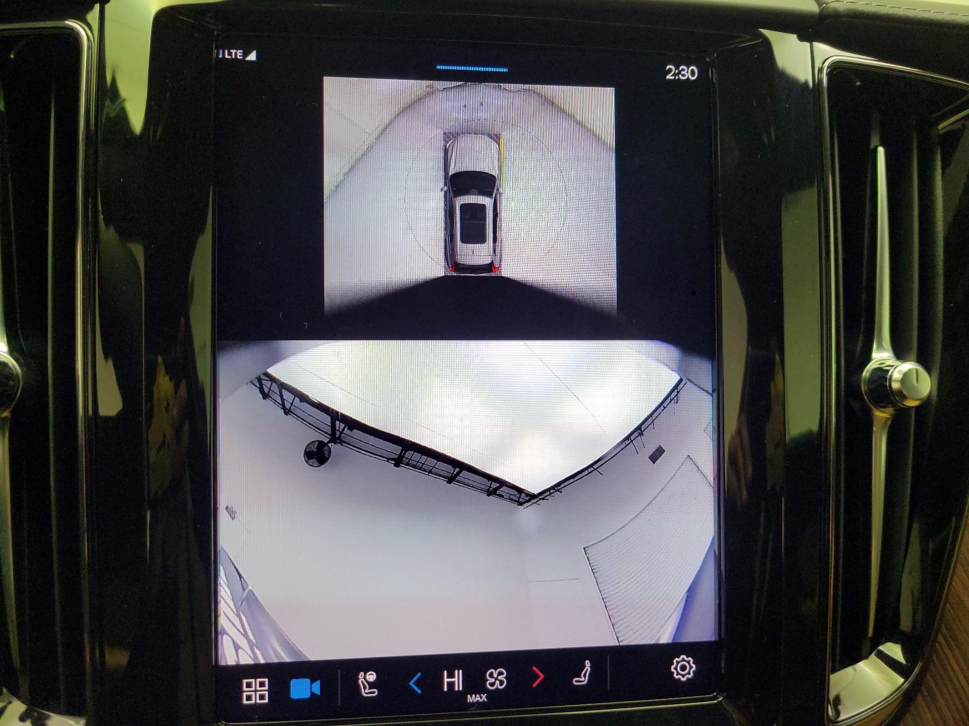 Thumbnail: 2024 Volvo XC60 - 13