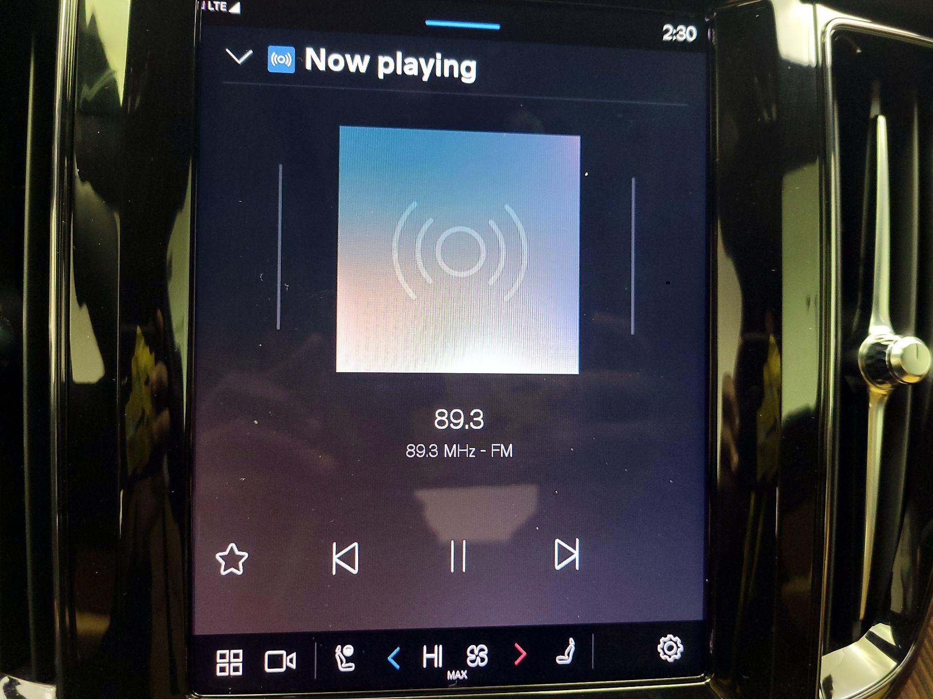 Thumbnail: 2024 Volvo XC60 - 14