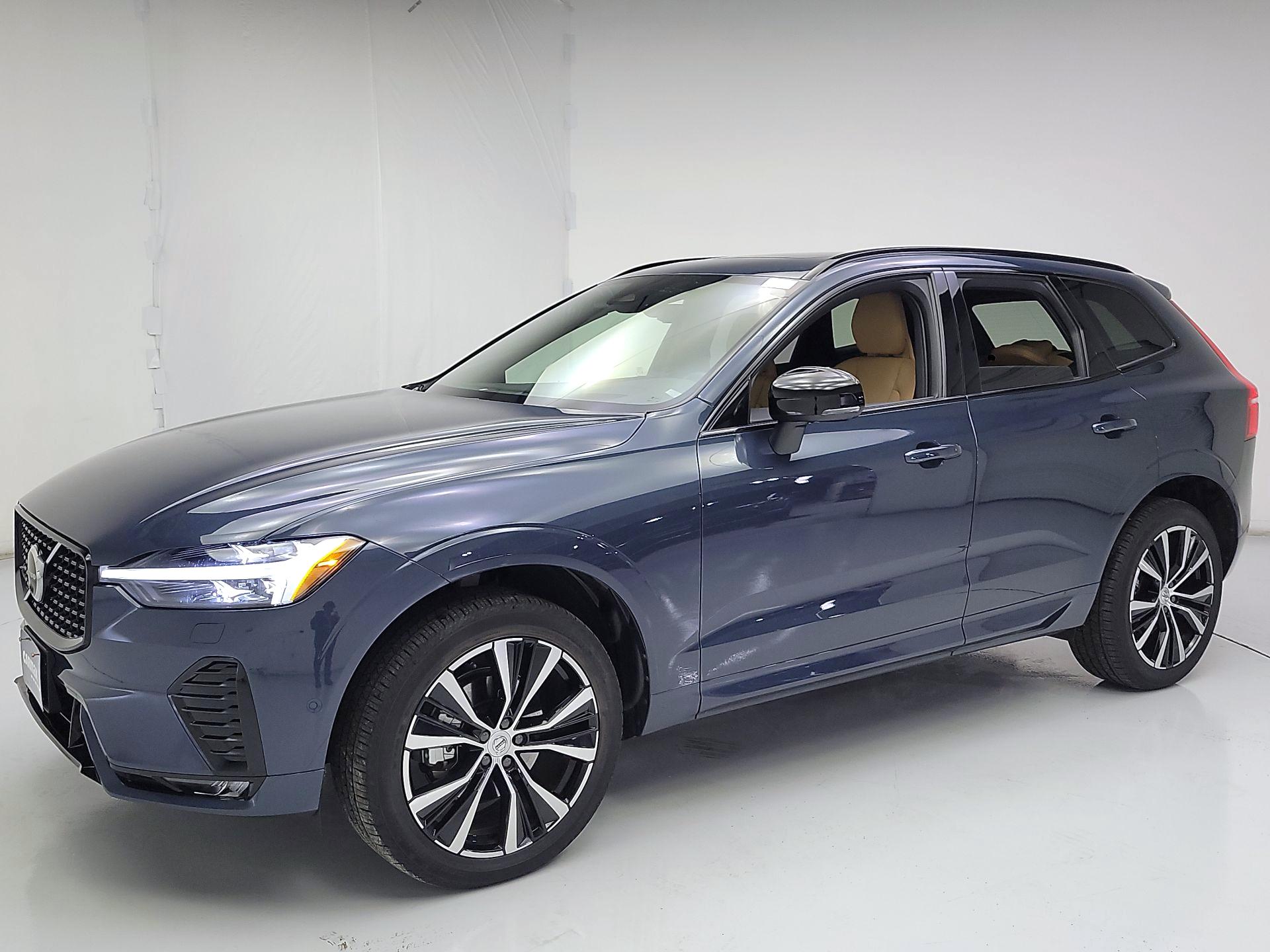 Thumbnail: 2024 Volvo XC60 - 3