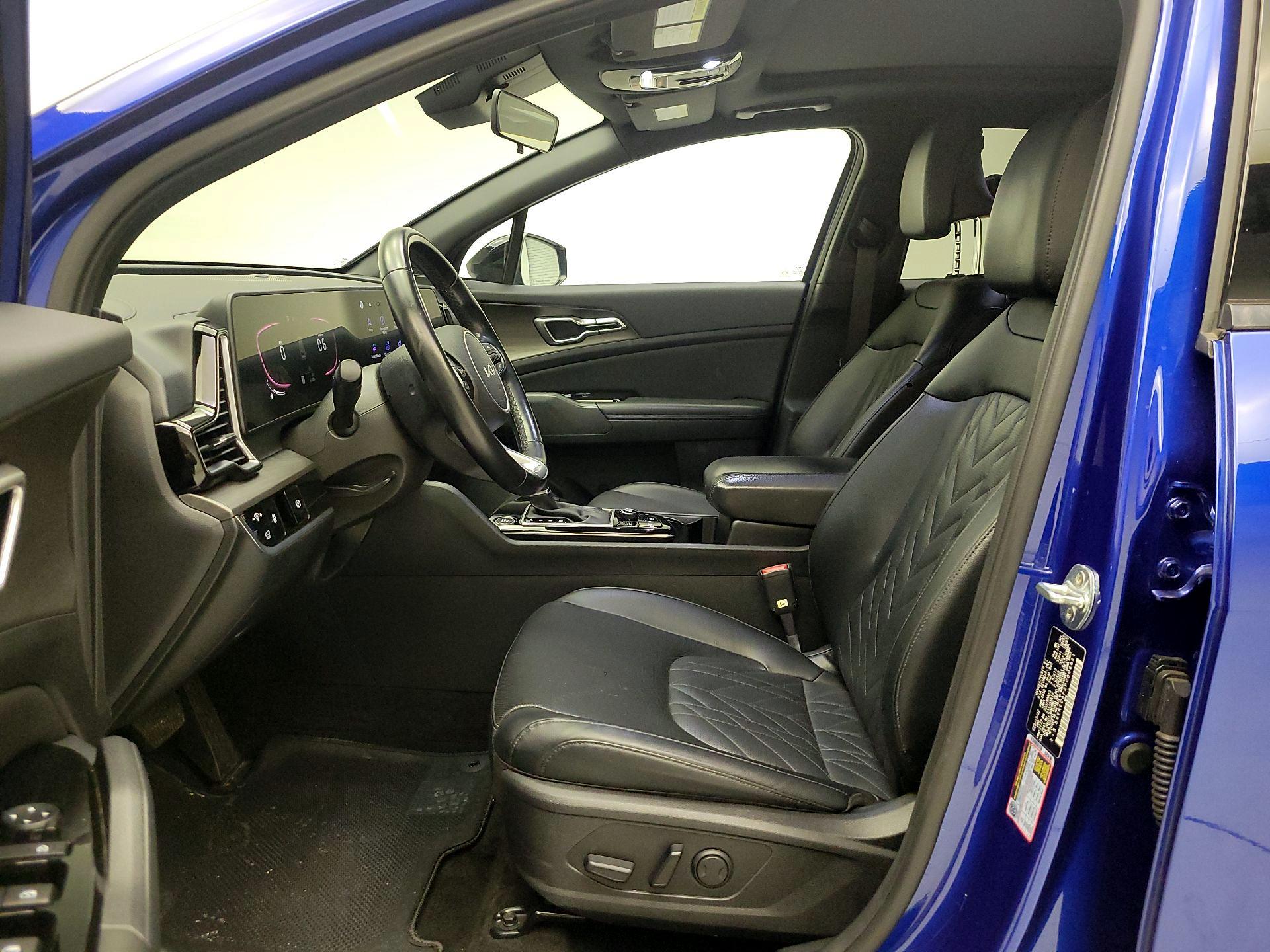 Thumbnail: 2023 Kia Sportage - 9