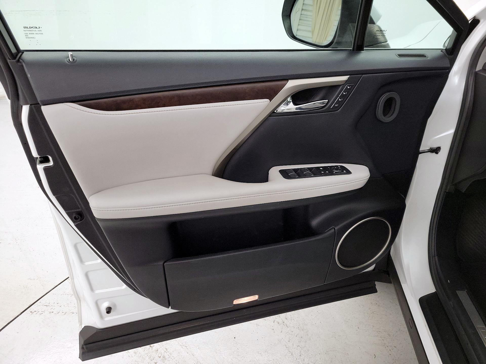 Thumbnail: 2020 Lexus RX - 12