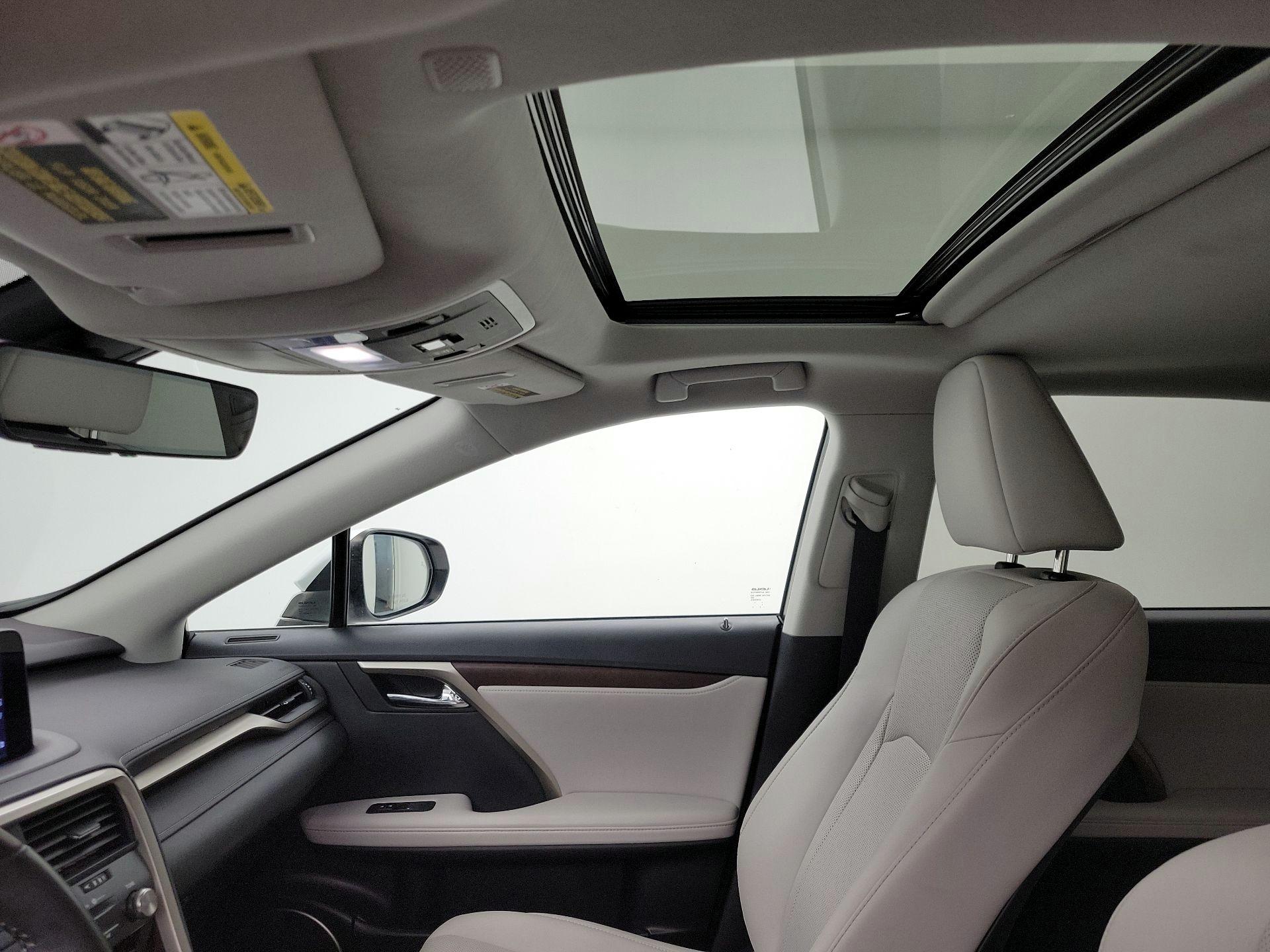 Thumbnail: 2020 Lexus RX - 20