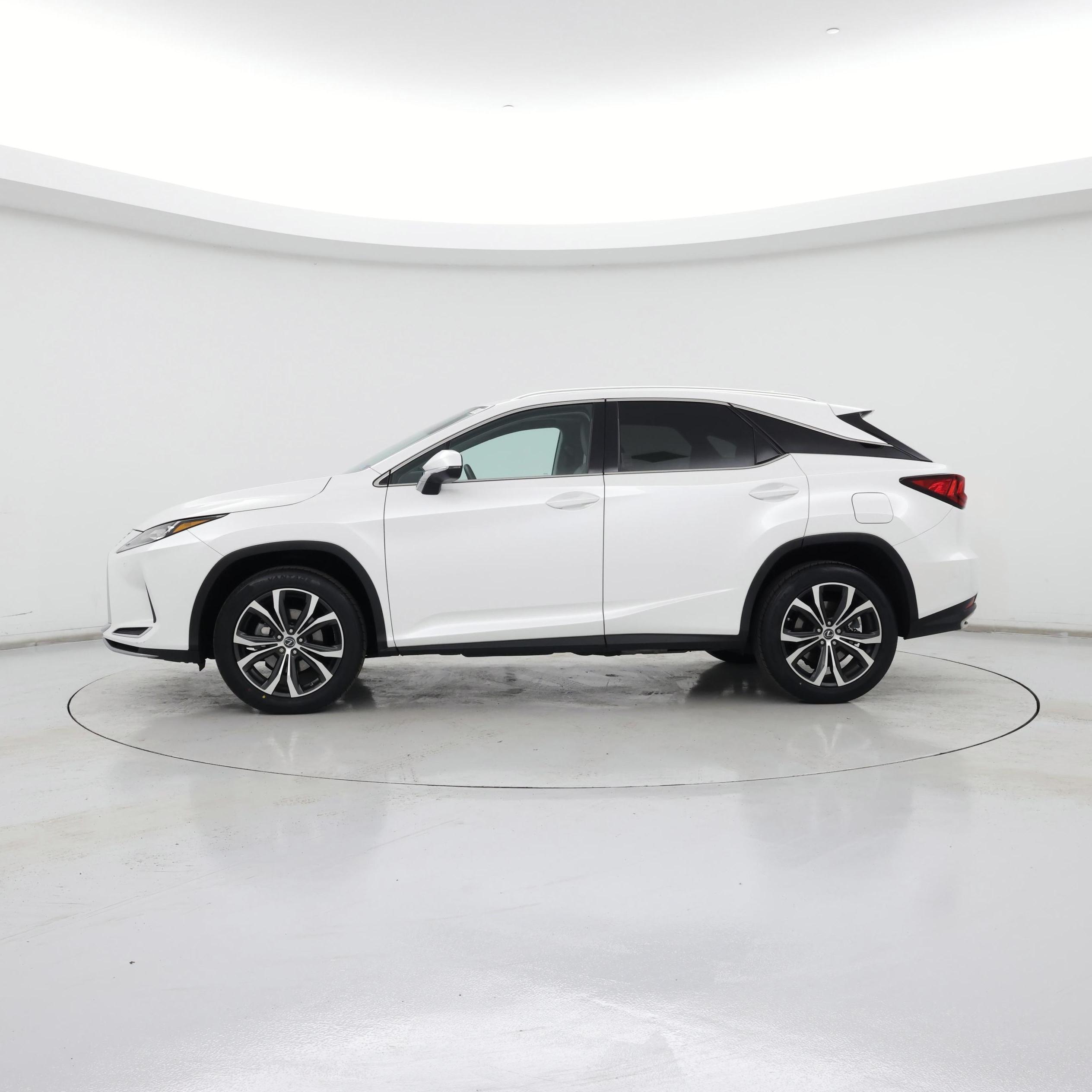 Thumbnail: 2020 Lexus RX - 3