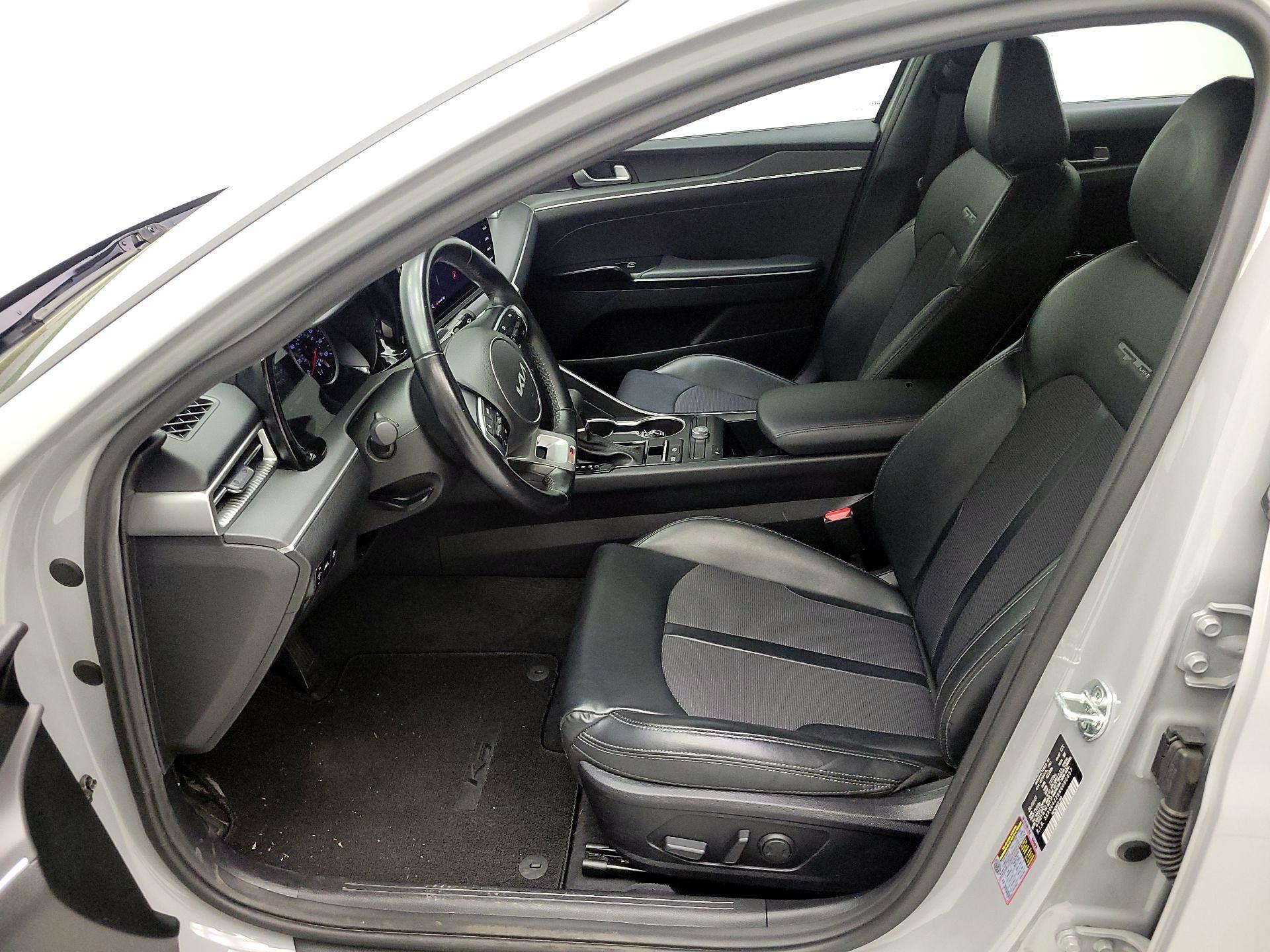 Thumbnail: 2022 Kia K5 - 9