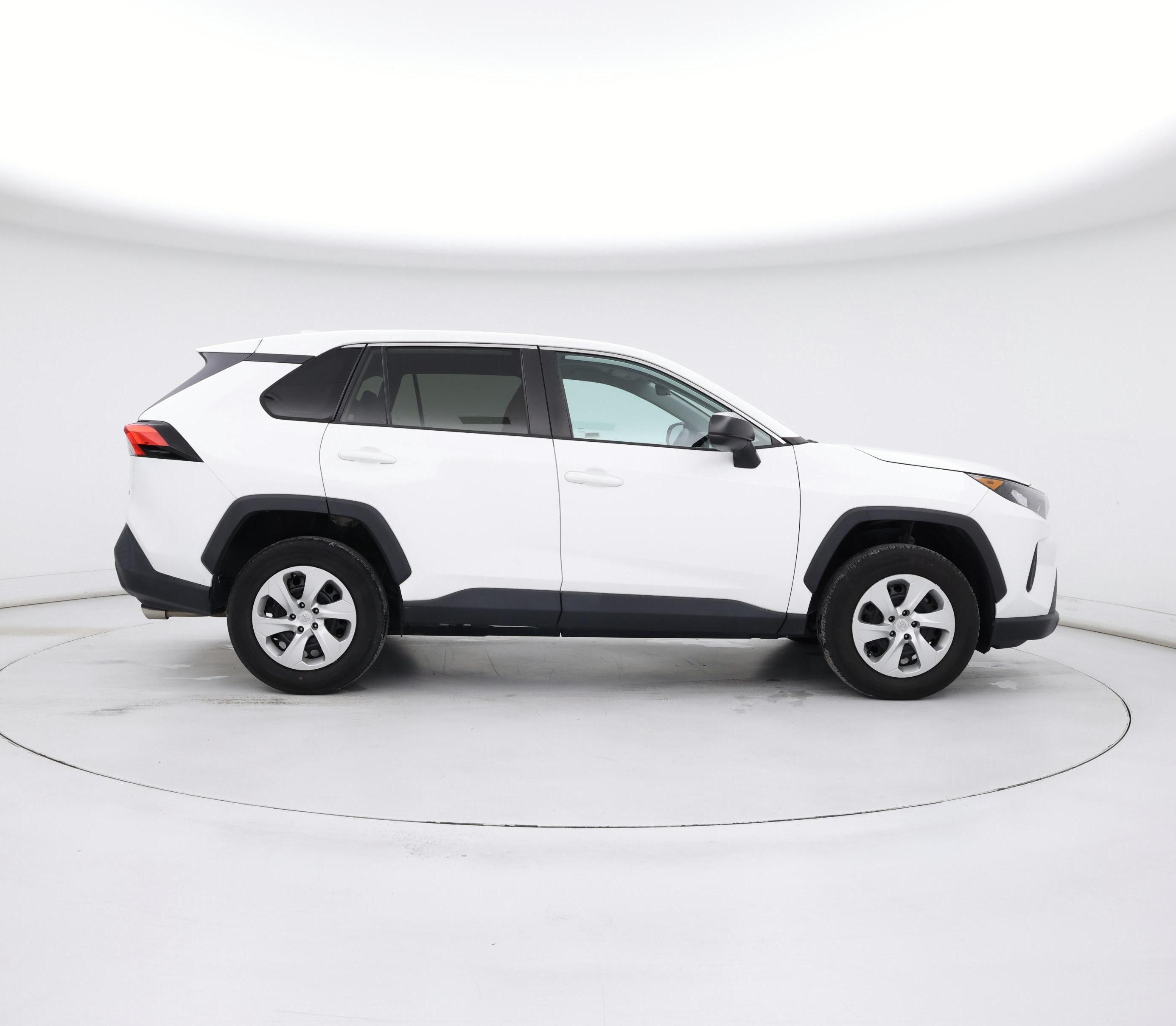 Thumbnail: 2022 Toyota RAV4 - 7