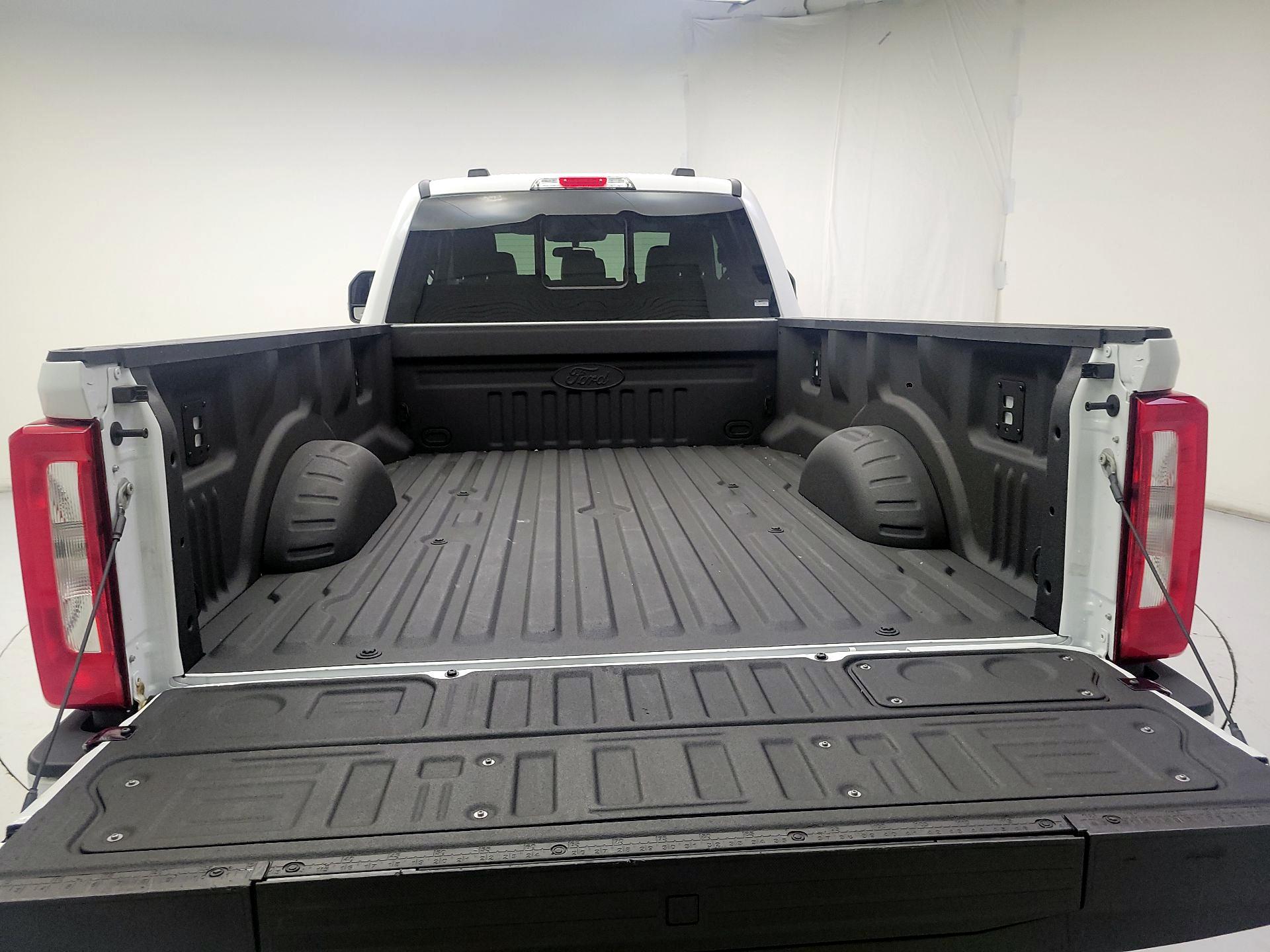 Thumbnail: 2024 Ford F-250 - 17