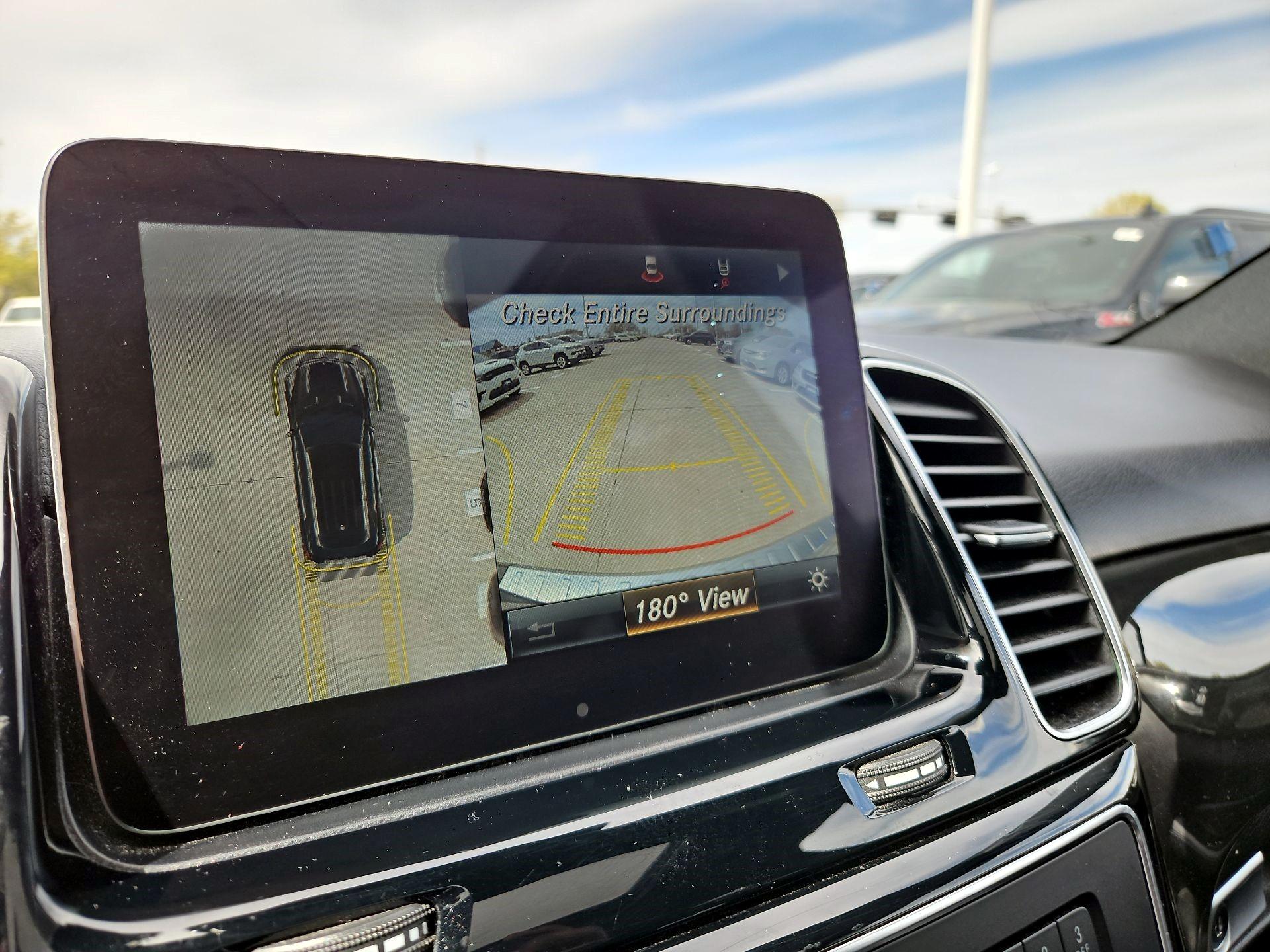 Thumbnail: 2016 Mercedes-Benz GLE - 13