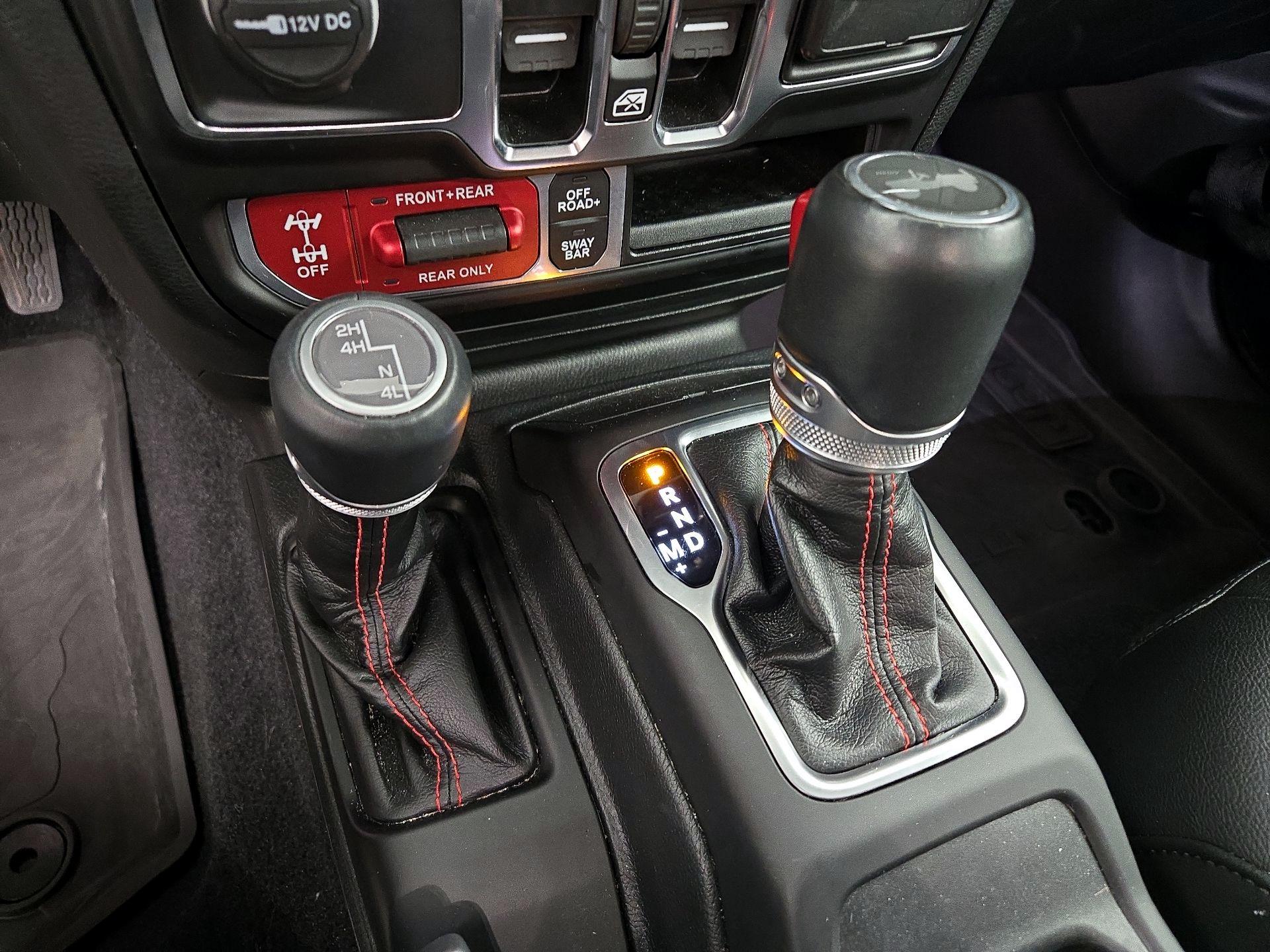 Thumbnail: 2023 Jeep Wrangler - 18